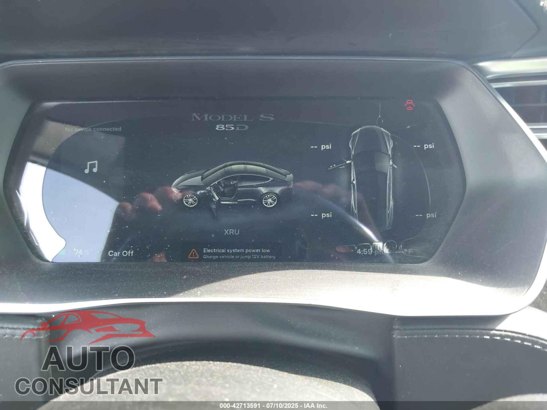 TESLA MODEL S 2015 - 5YJSA1E20FF110711
