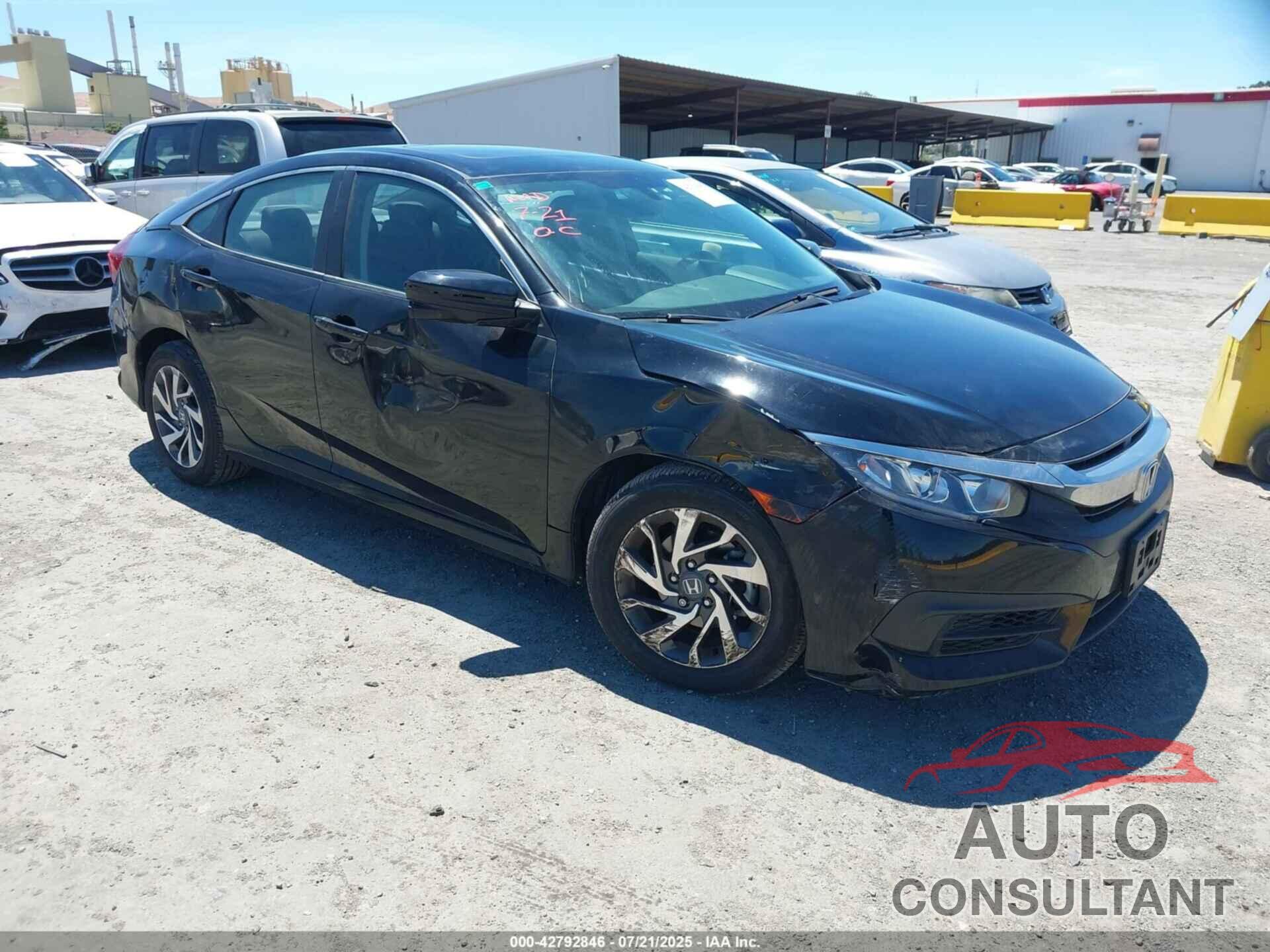 HONDA CIVIC 2017 - 19XFC2F71HE230473