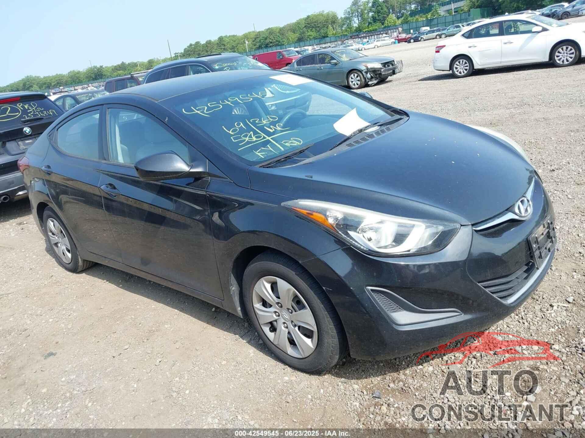 HYUNDAI ELANTRA 2016 - 5NPDH4AE8GH762081