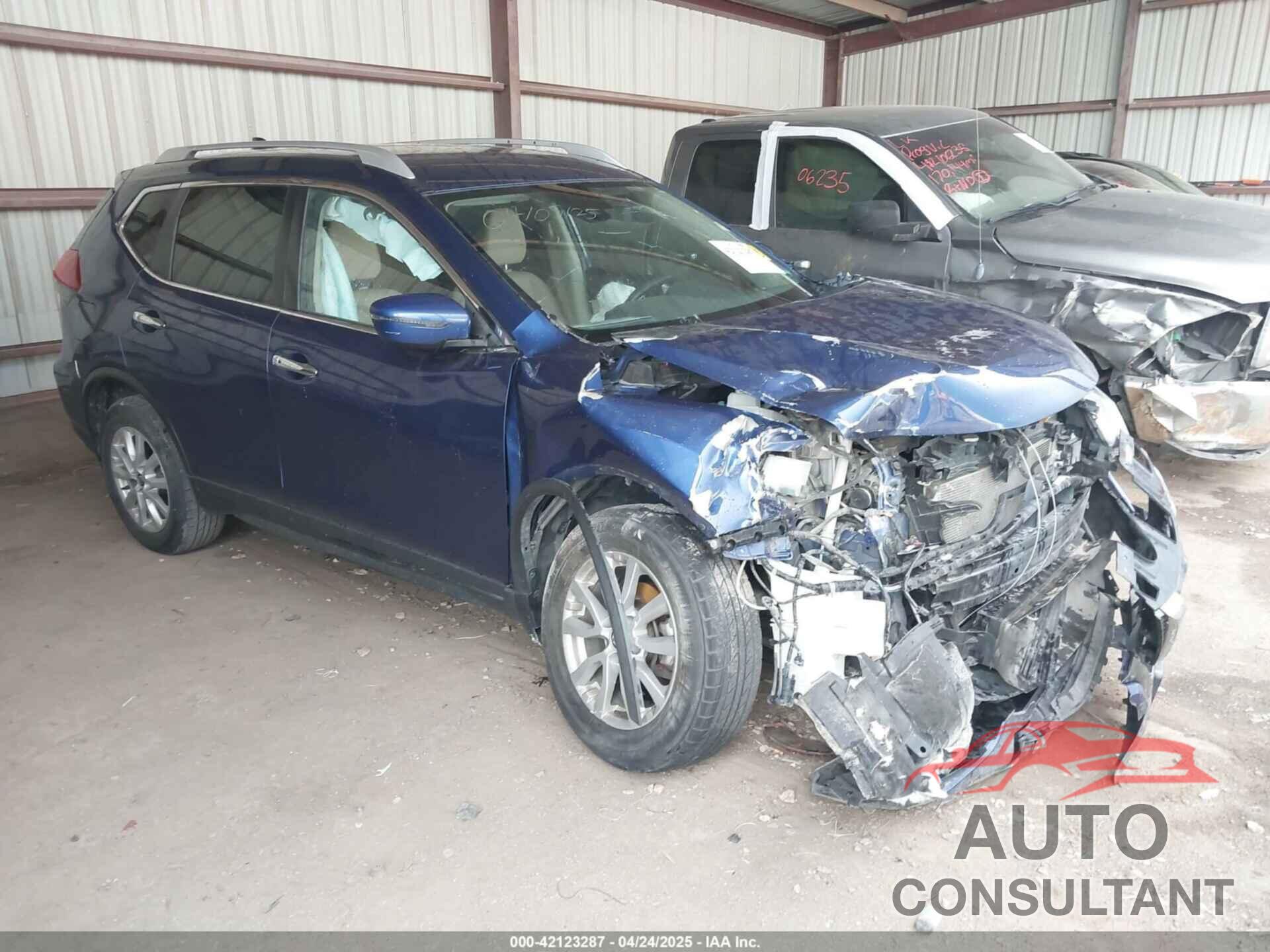 NISSAN ROGUE 2019 - KNMAT2MV0KP536910