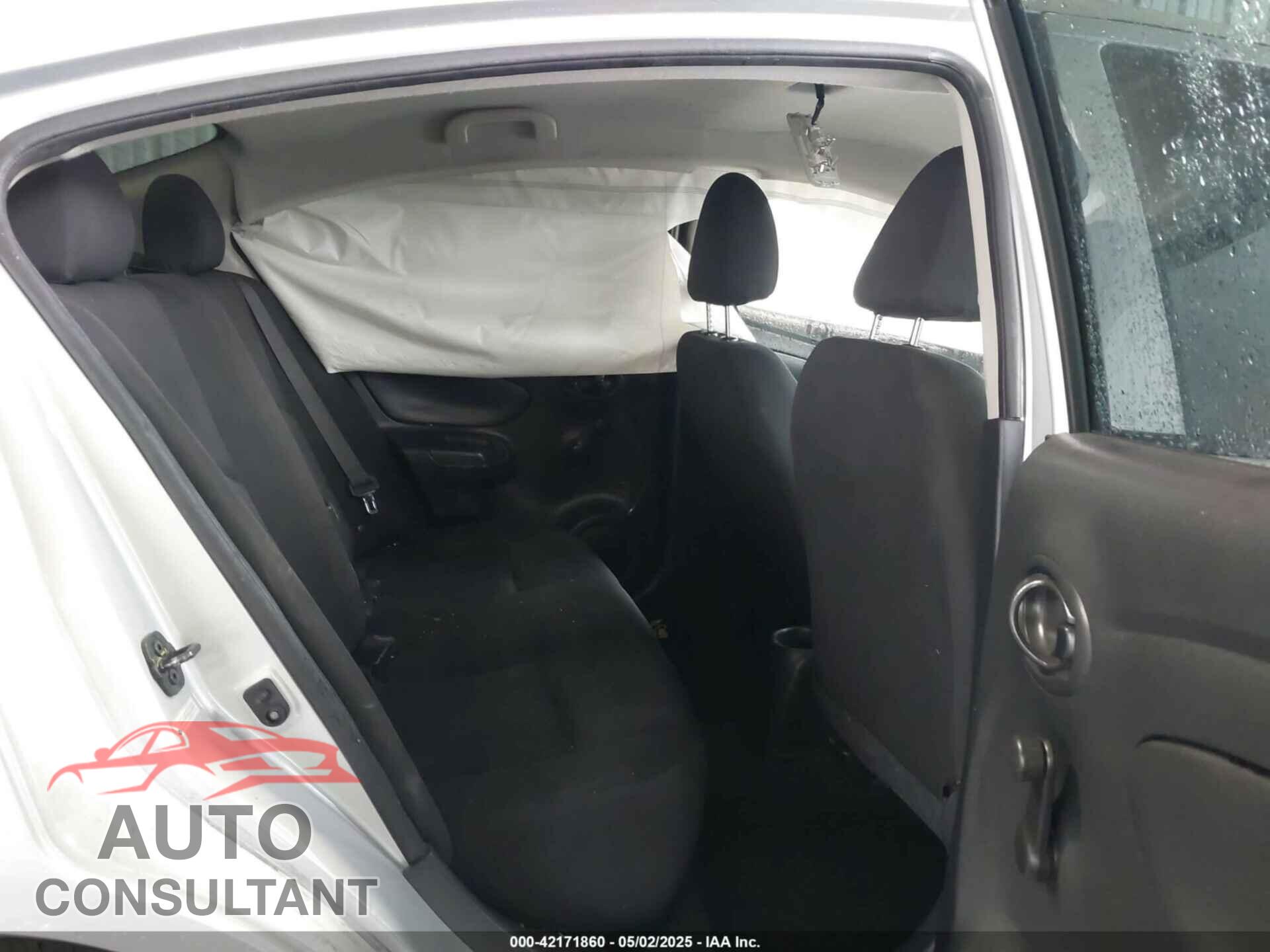 NISSAN VERSA 2019 - 3N1CN7AP3KL812324