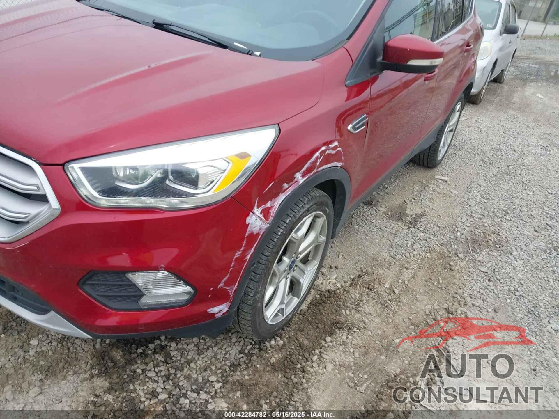 FORD ESCAPE 2019 - 1FMCU9J97KUC29706