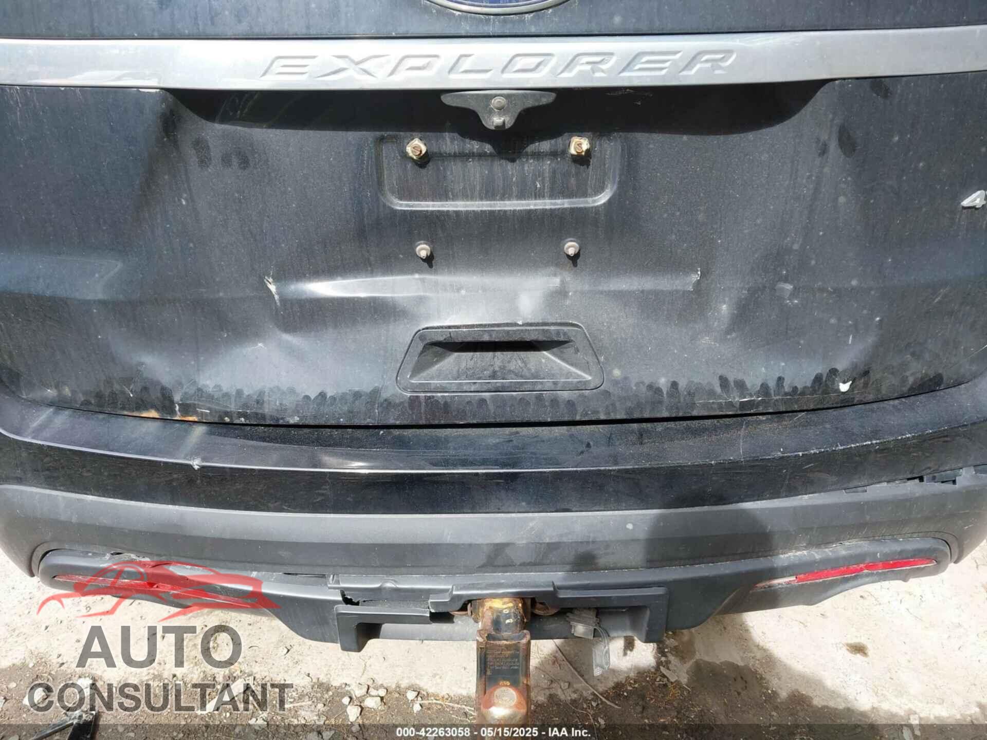 FORD EXPLORER 2017 - 1FM5K8B82HGD79972