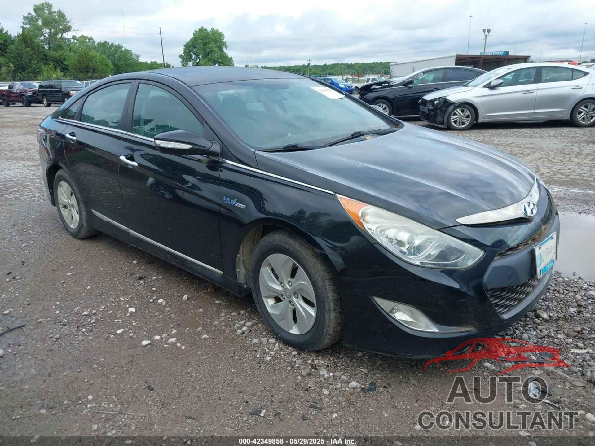 HYUNDAI SONATA HYBRID 2015 - KMHEC4A49FA127639