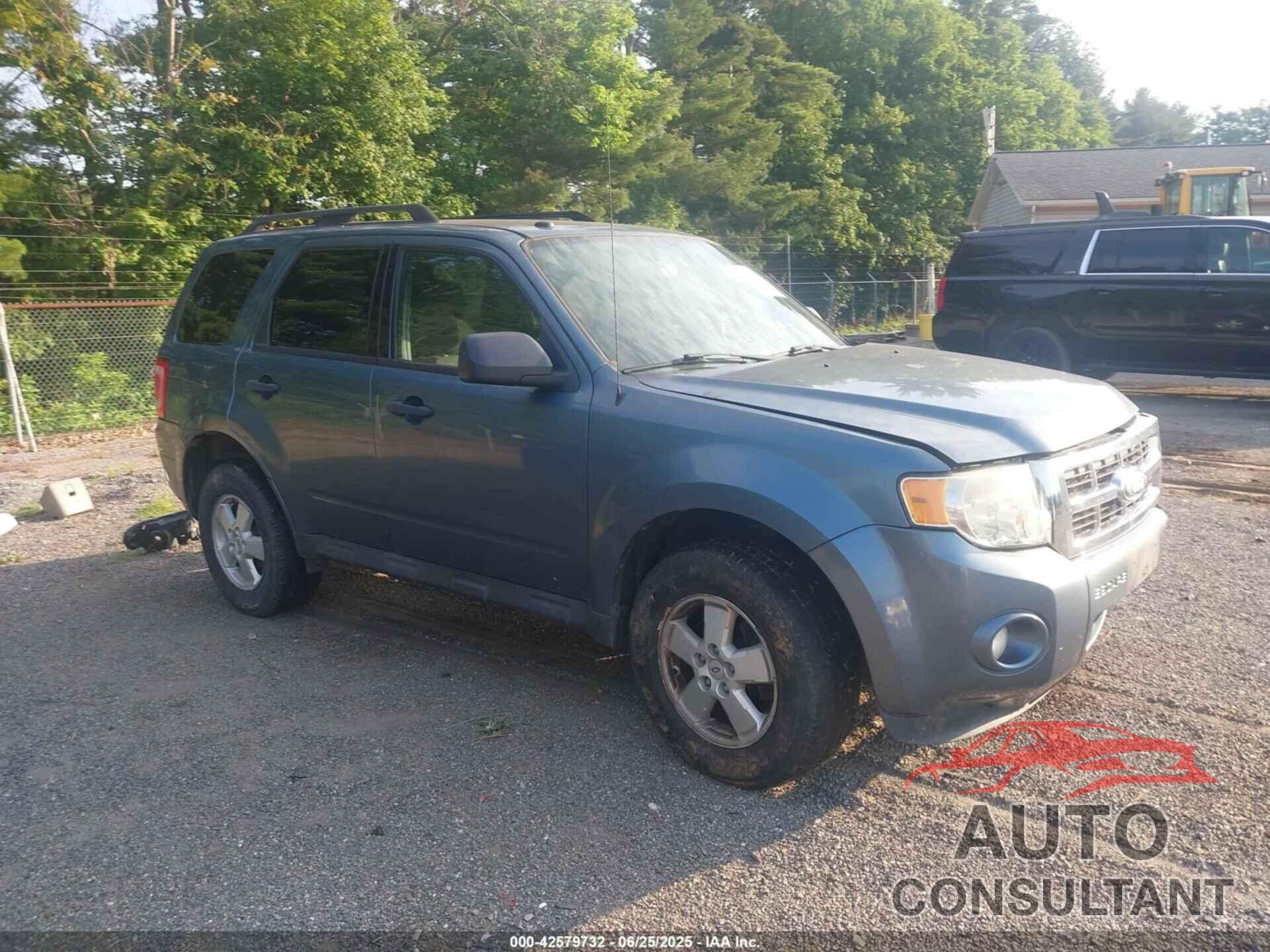 FORD ESCAPE 2011 - 1FMCU9D77BKB11600