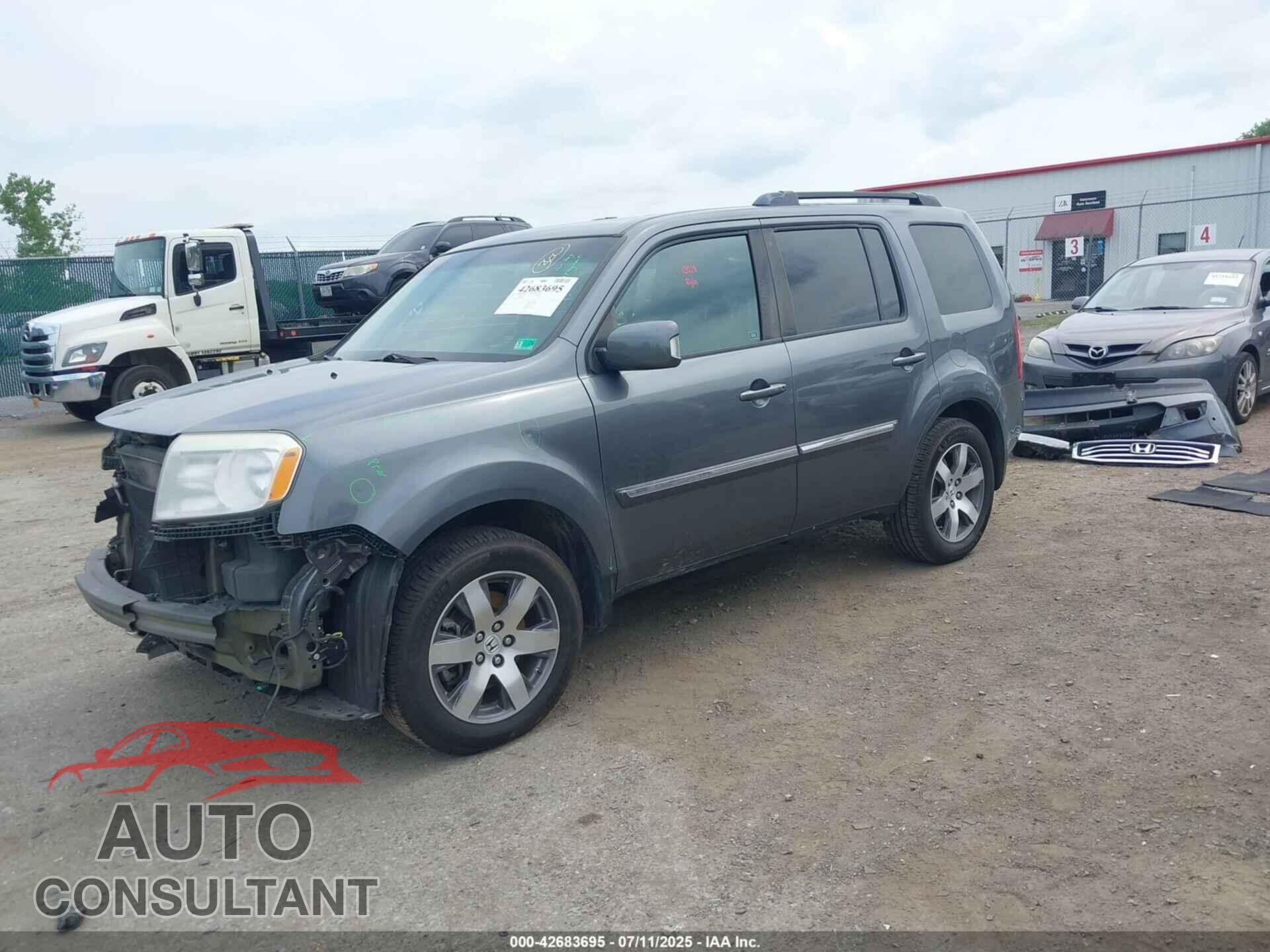 HONDA PILOT 2013 - 5FNYF3H9XDB024500