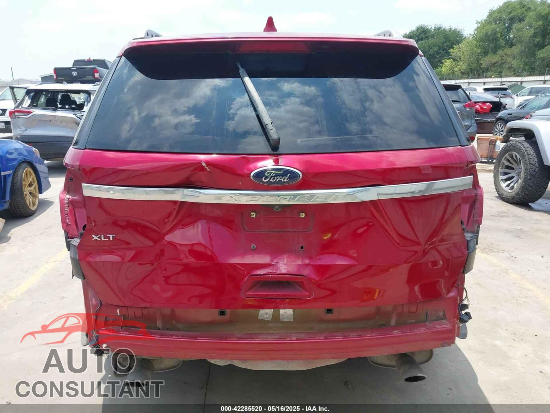 FORD EXPLORER 2017 - 1FM5K7D84HGB14106