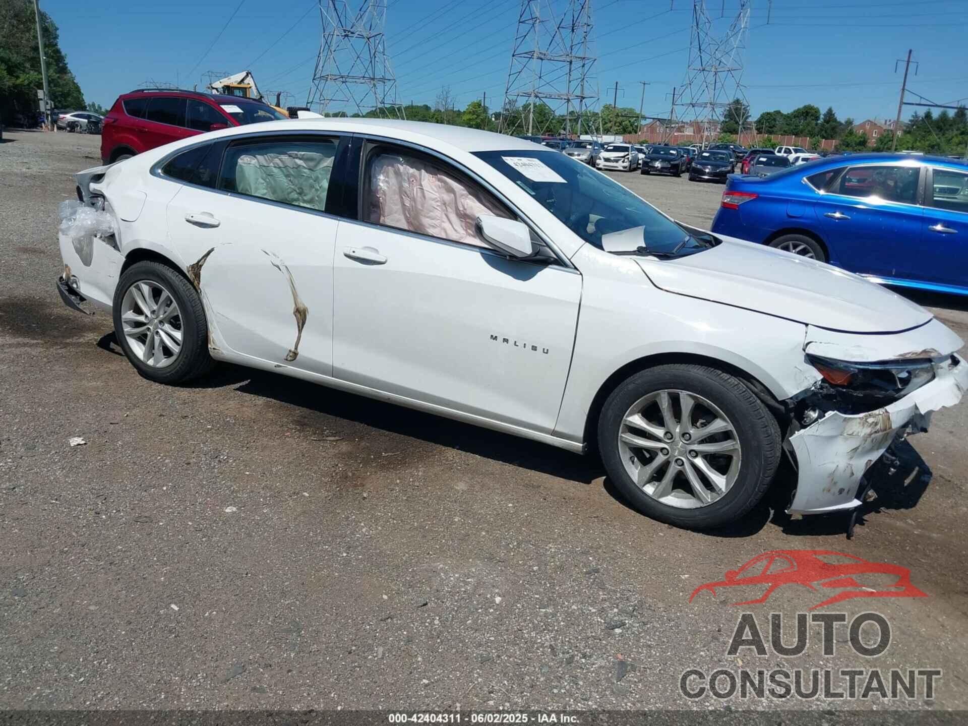 CHEVROLET MALIBU 2018 - 1G1ZD5ST7JF266400
