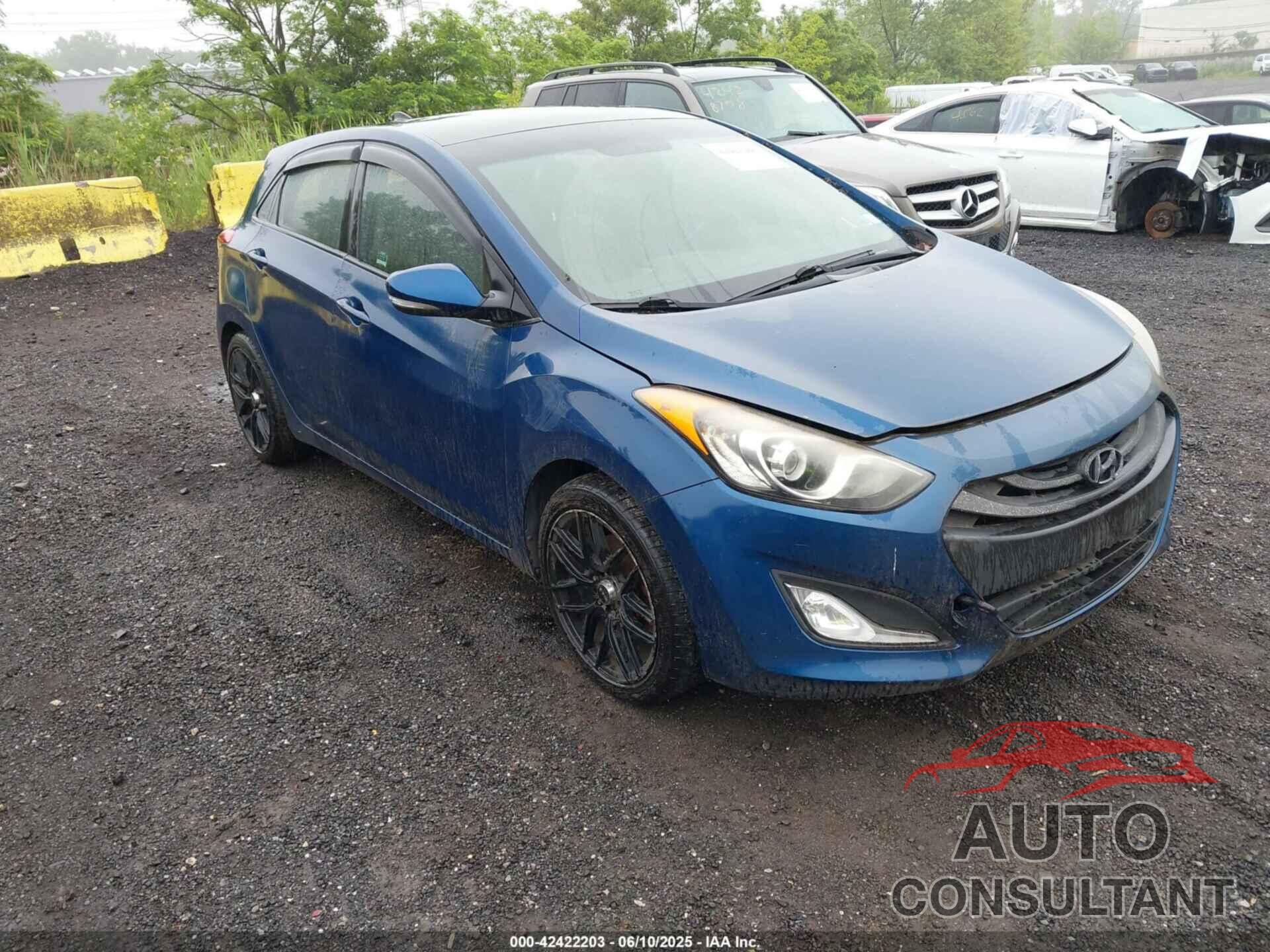 HYUNDAI ELANTRA GT 2014 - KMHD35LH9EU200703