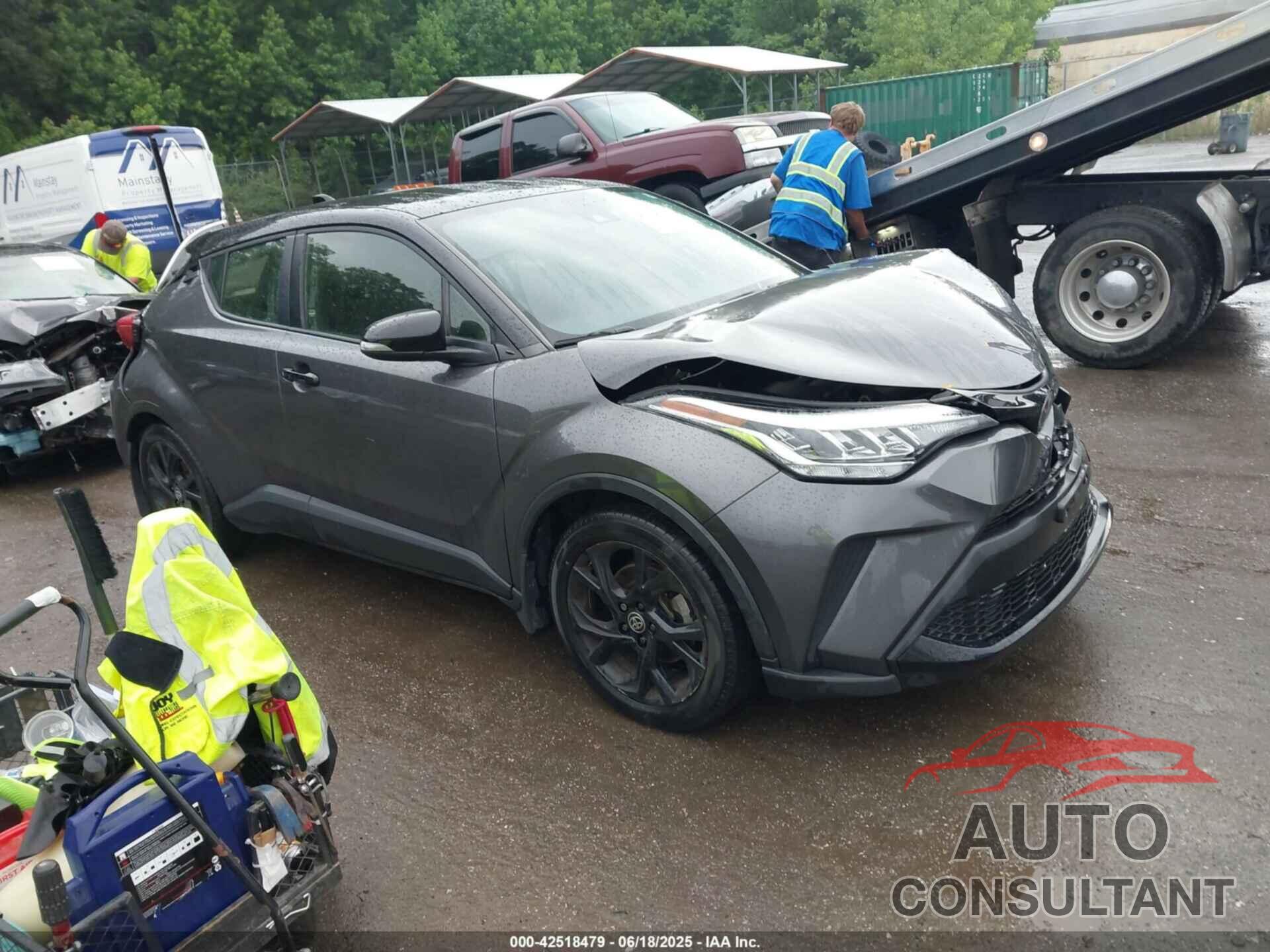 TOYOTA C-HR 2021 - JTNKHMBXXM1111296