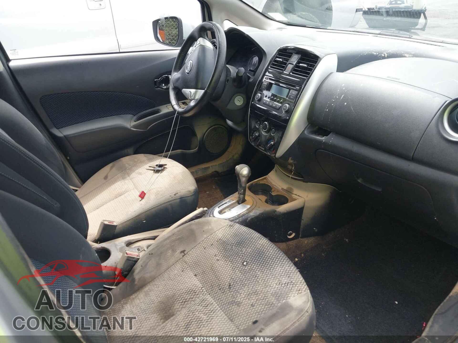 NISSAN VERSA NOTE 2015 - 3N1CE2CP1FL448524