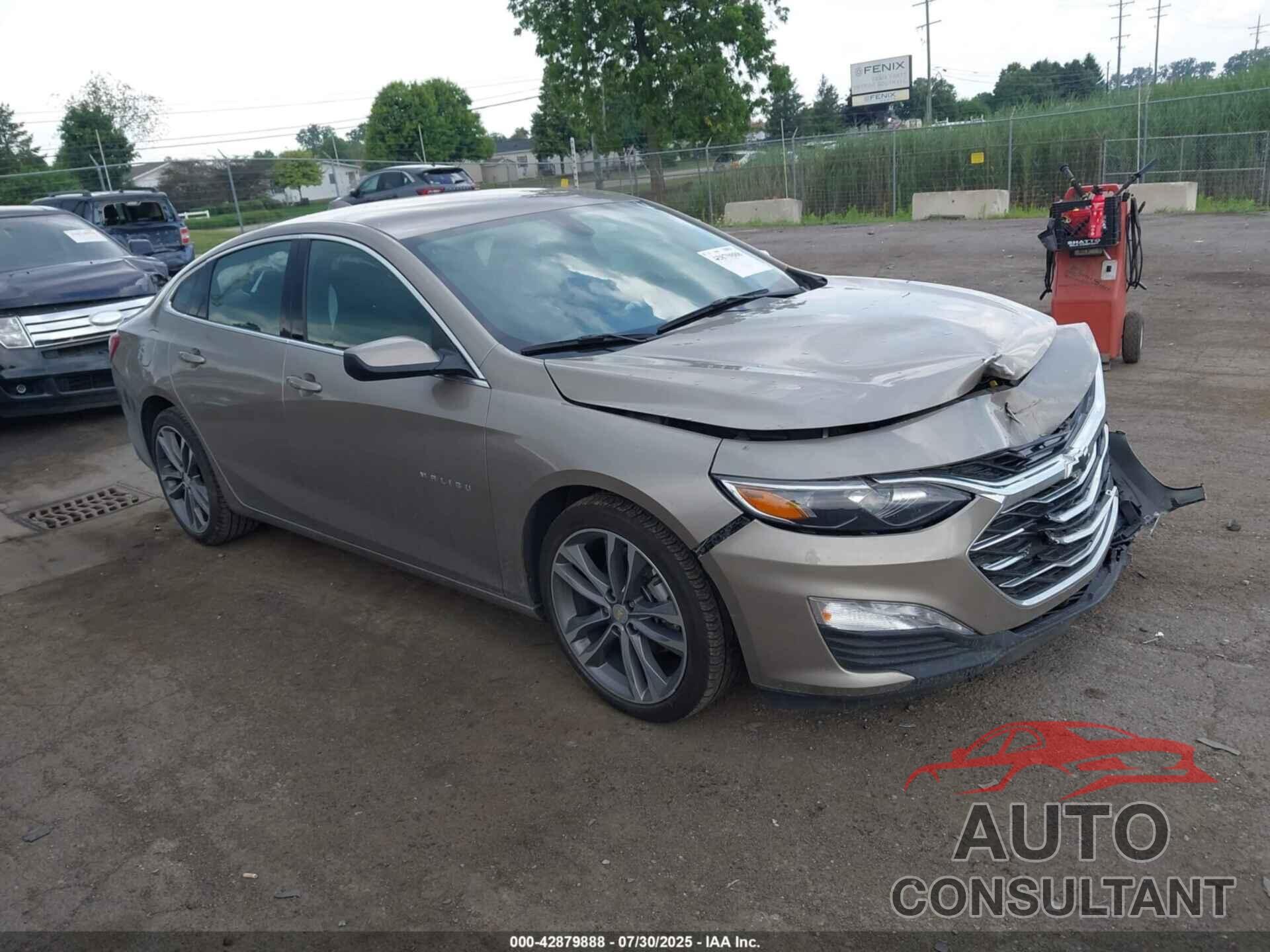 CHEVROLET MALIBU 2022 - 1G1ZD5ST5NF113441