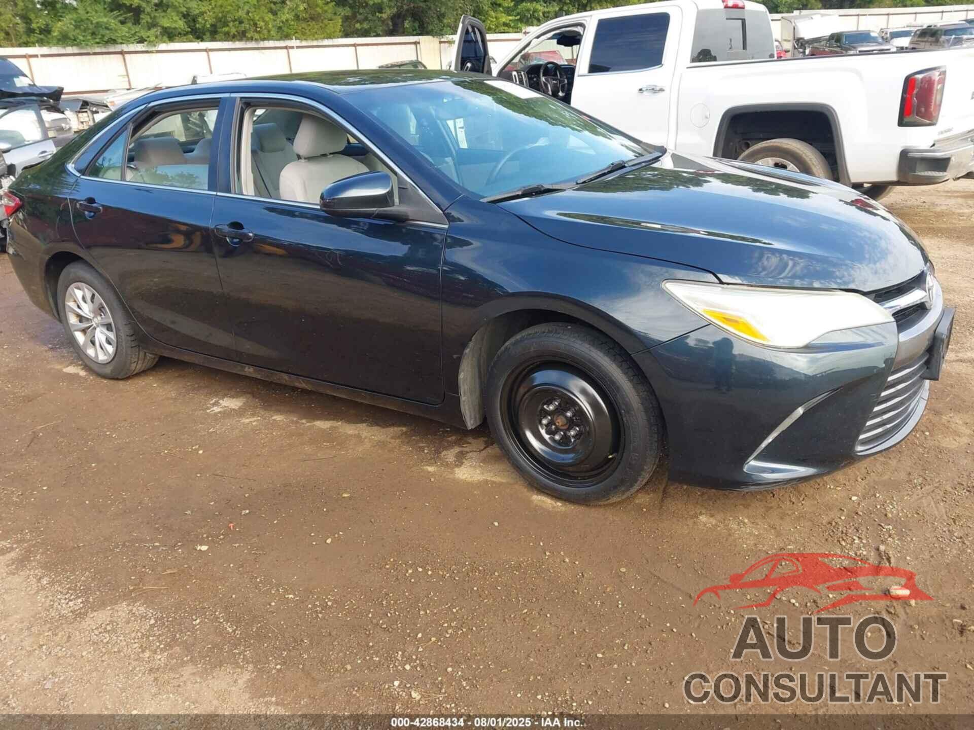 TOYOTA CAMRY 2016 - 4T4BF1FK7GR559197