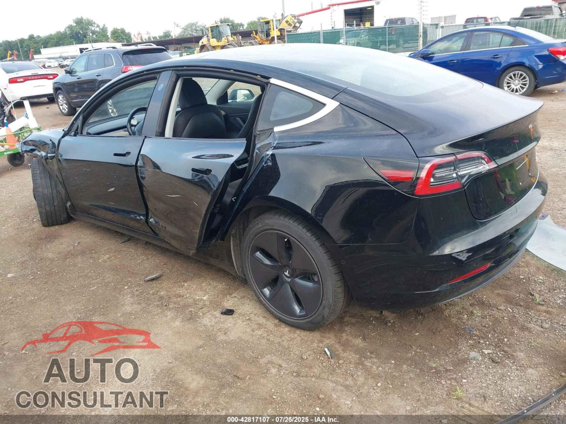 TESLA MODEL 3 2018 - 5YJ3E1EB8JF093948