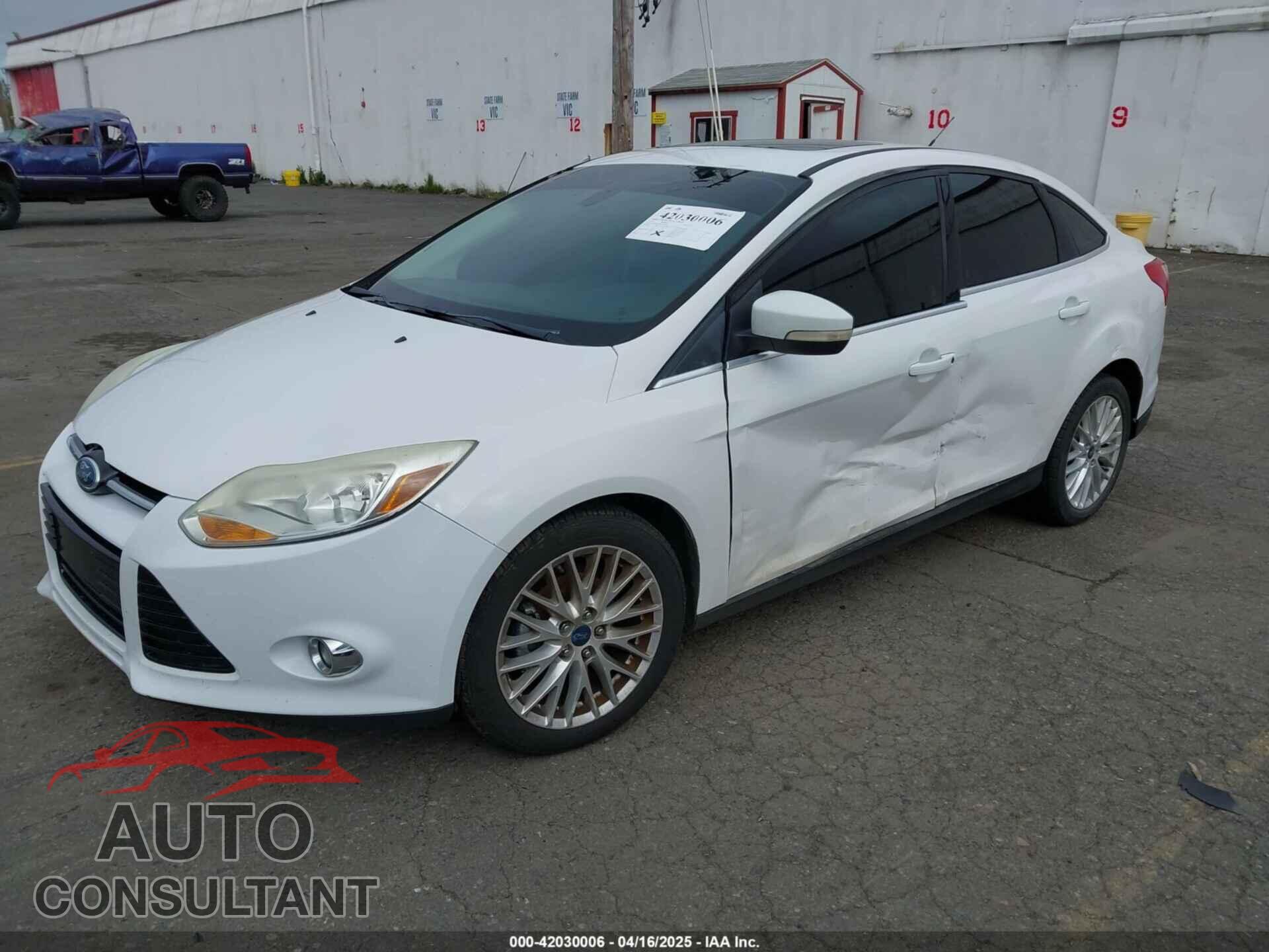 FORD FOCUS 2012 - 1FAHP3H20CL324659