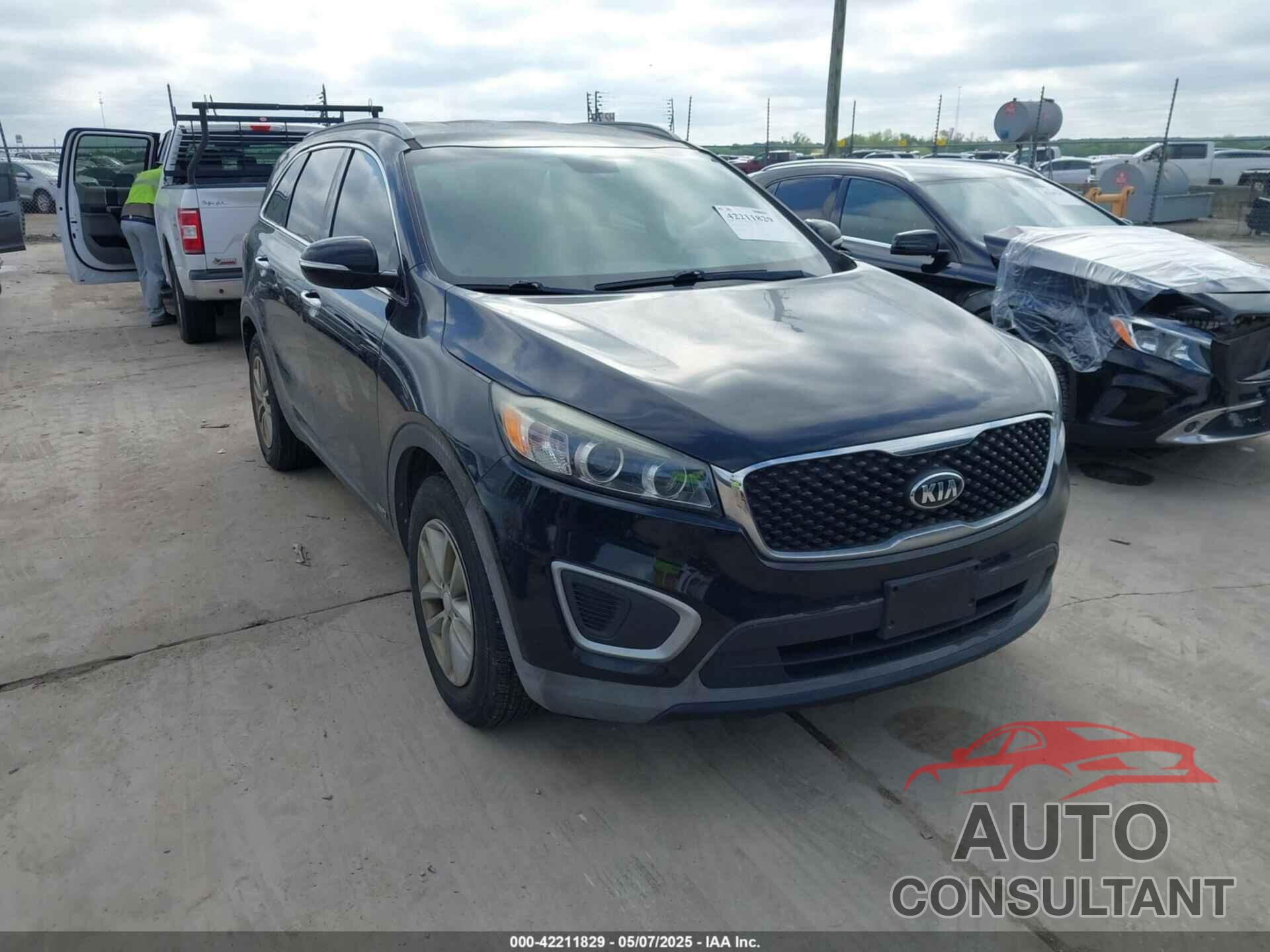 KIA SORENTO 2017 - 5XYPGDA3XHG293213
