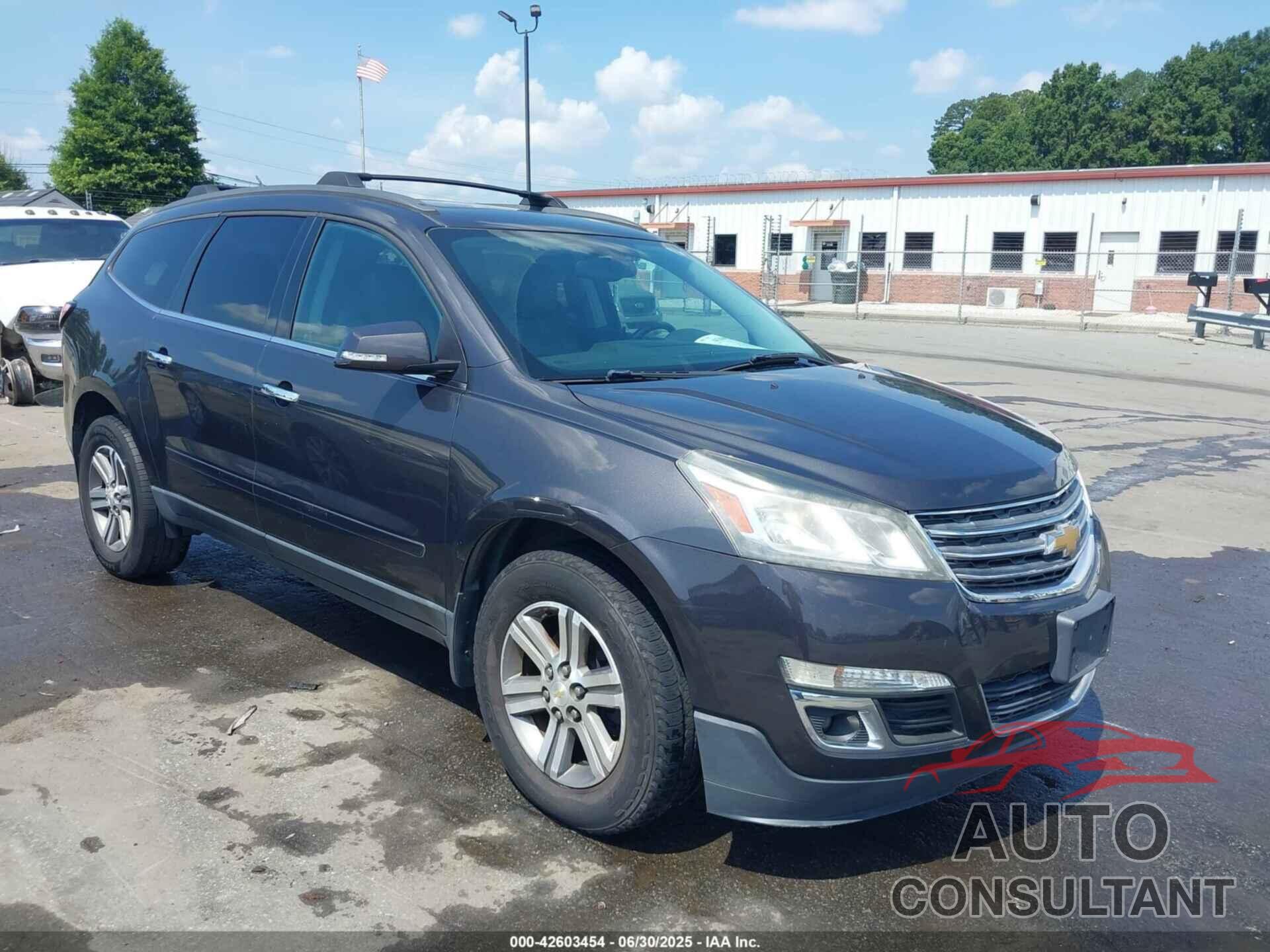 CHEVROLET TRAVERSE 2015 - 1GNKVHKD1FJ352801