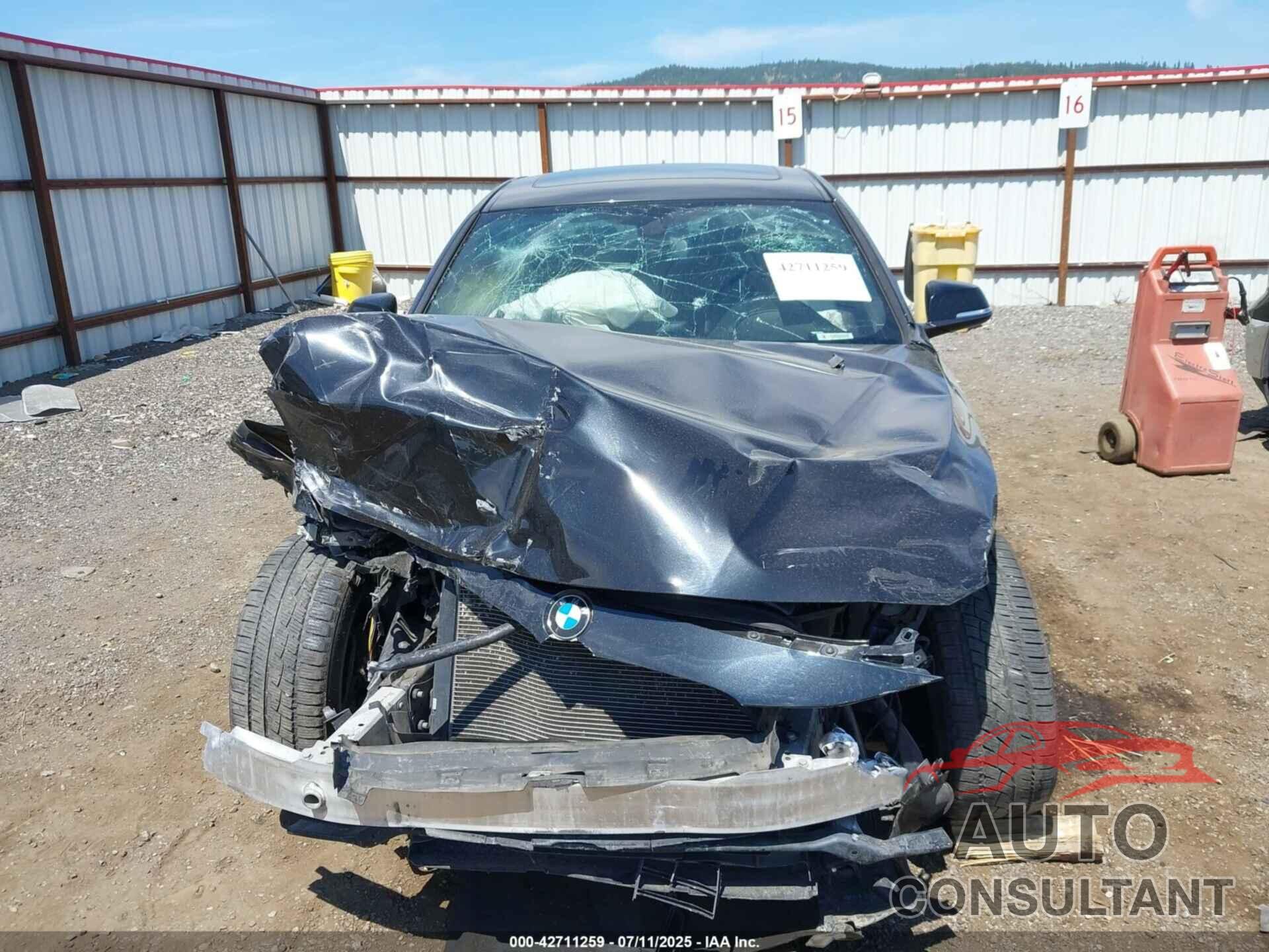 BMW 328I 2015 - WBA3B5G58FNS18055