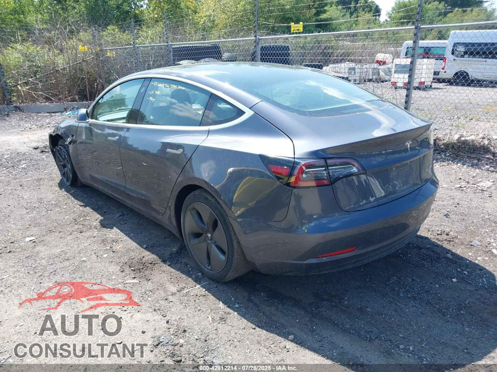 TESLA MODEL 3 2018 - 5YJ3E1EB4JF150677