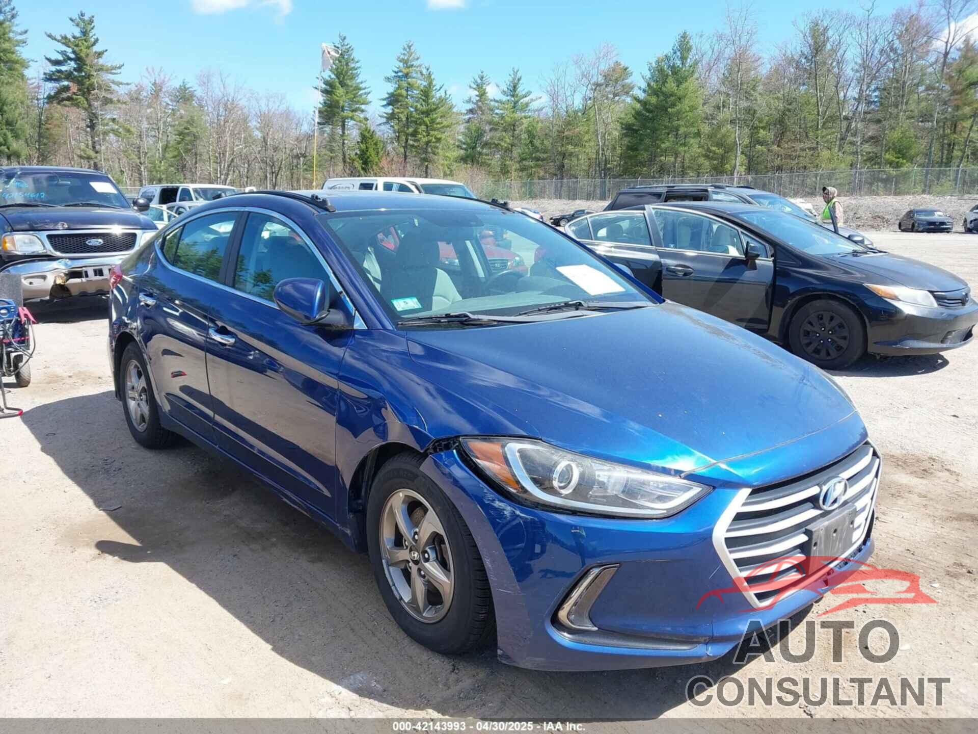 HYUNDAI ELANTRA 2017 - 5NPD94LAXHH069487