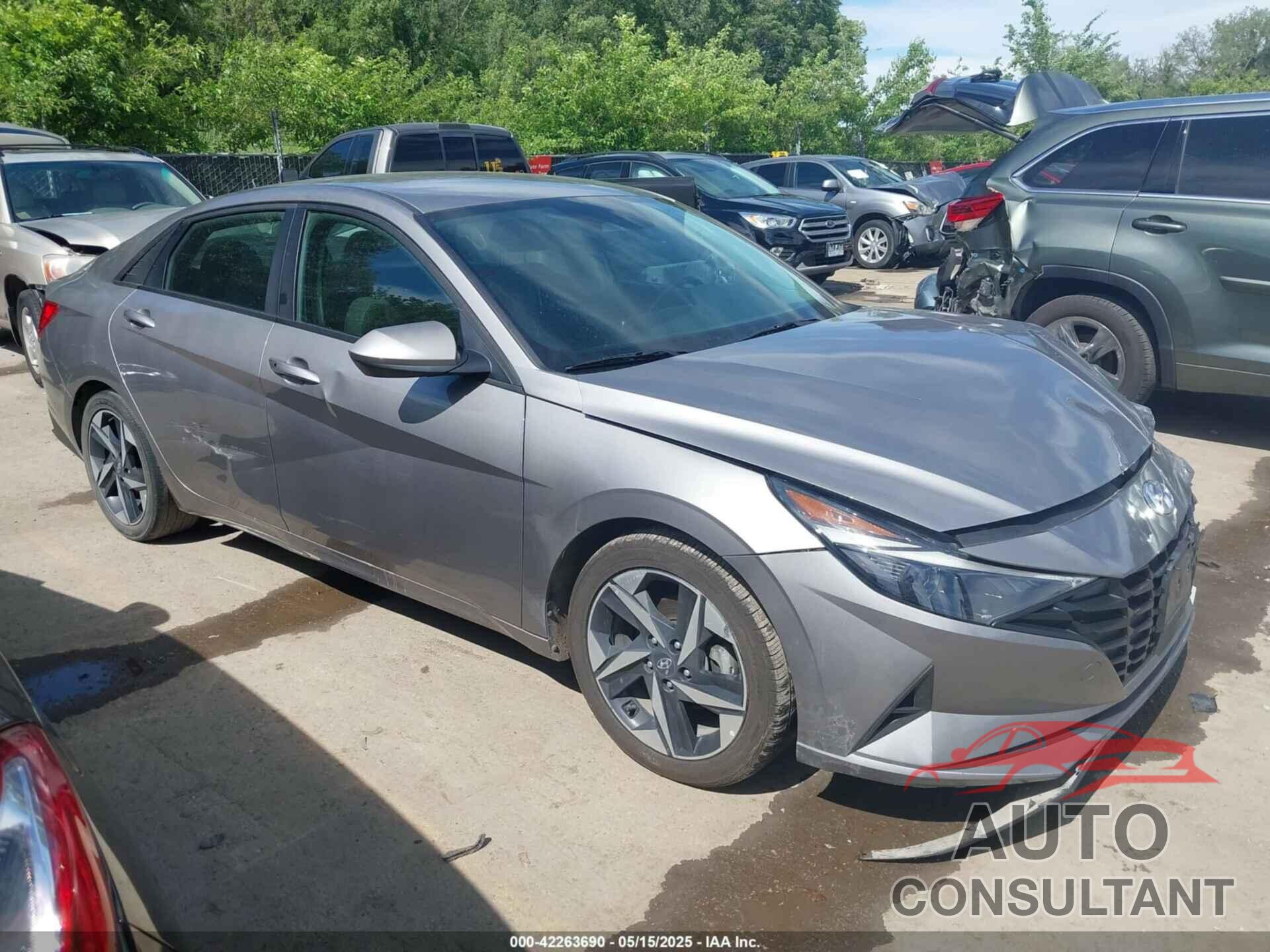 HYUNDAI ELANTRA 2023 - KMHLS4AG5PU412939