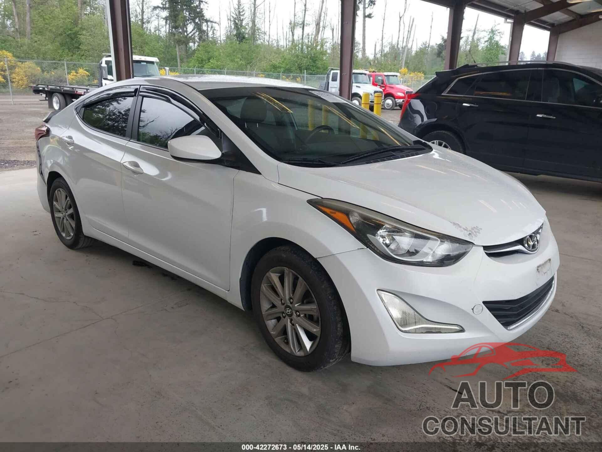 HYUNDAI ELANTRA 2016 - 5NPDH4AE0GH741628