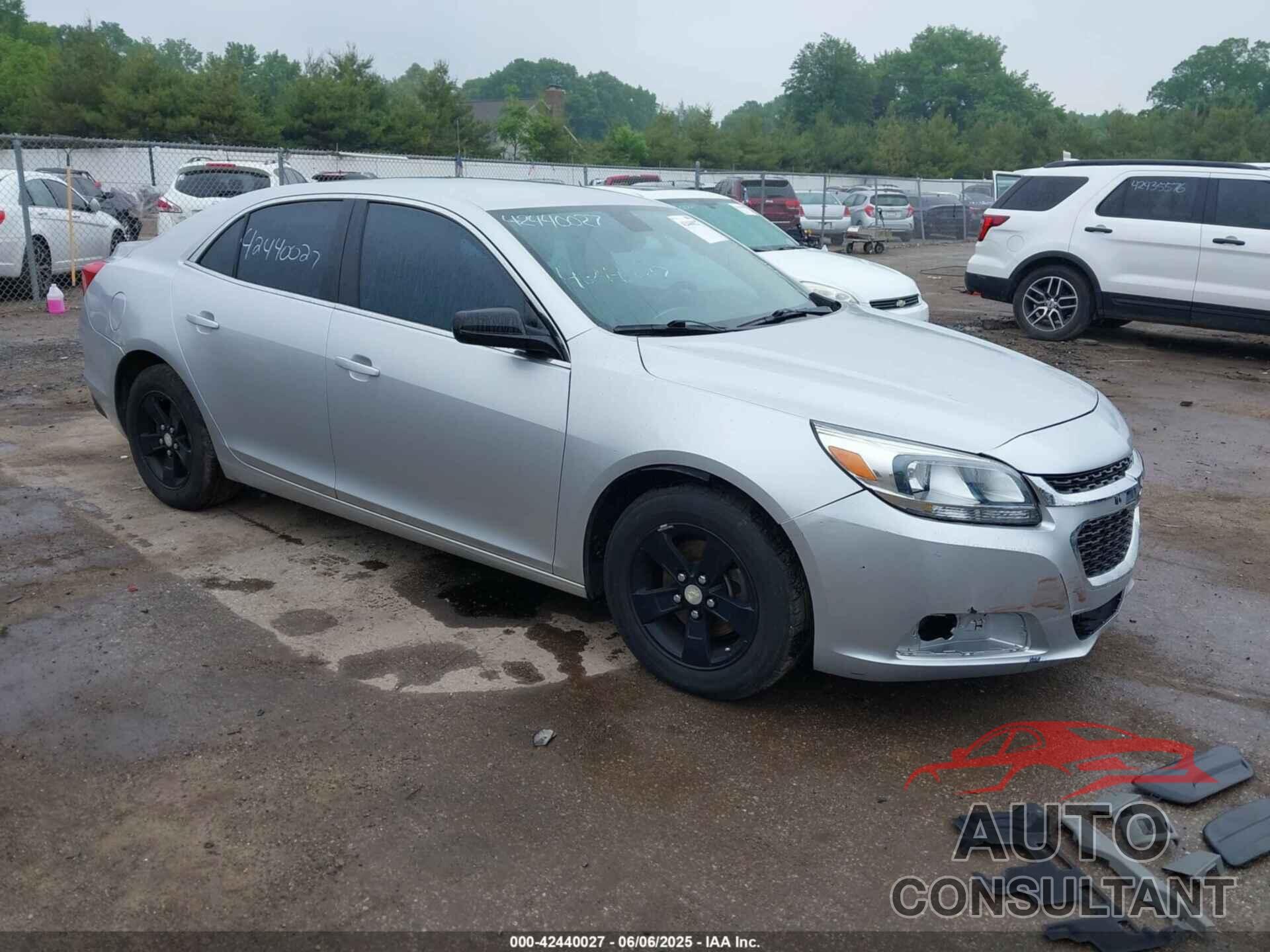 CHEVROLET MALIBU 2015 - 1G11B5SL7FU121072