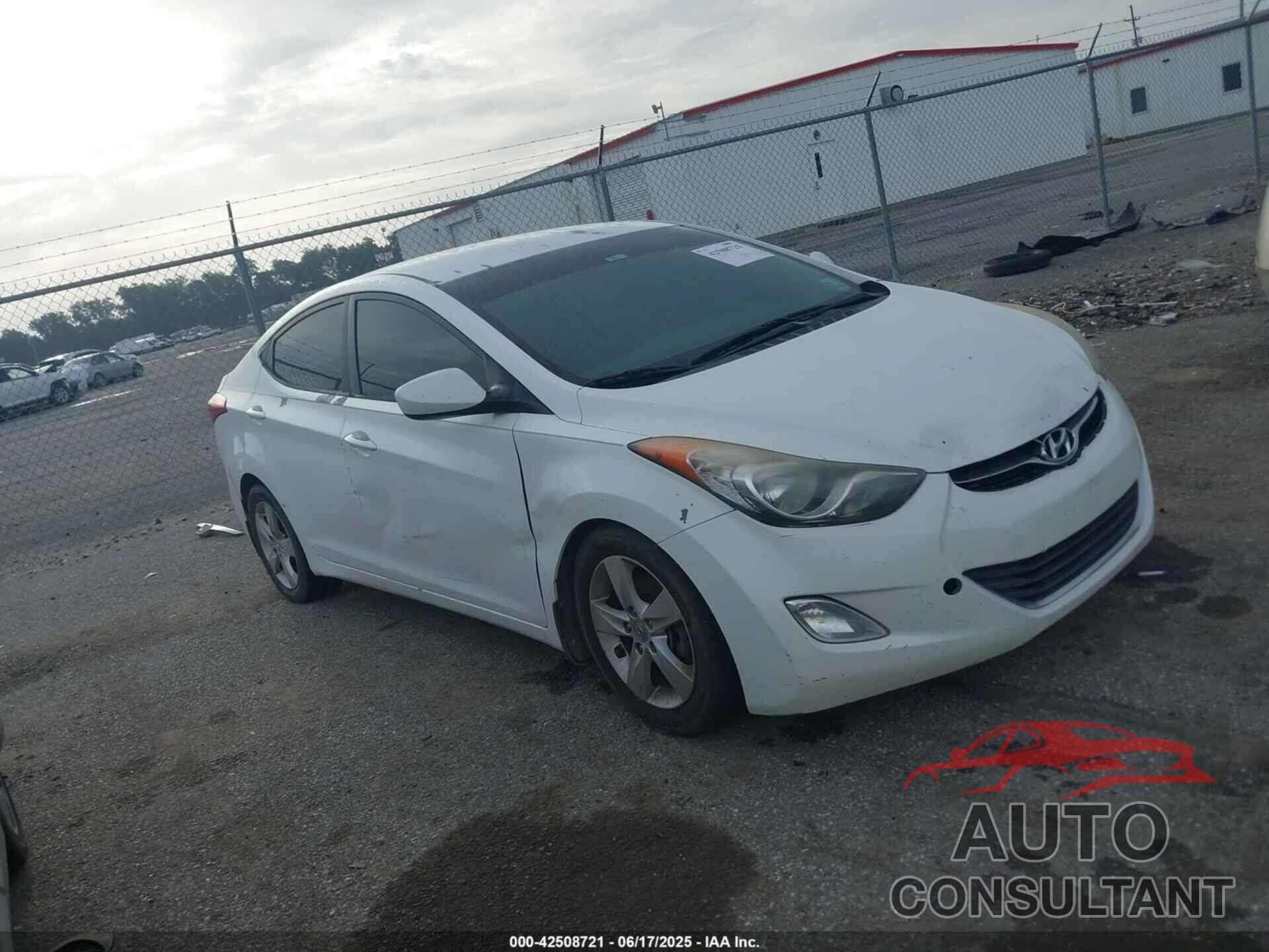 HYUNDAI ELANTRA 2013 - 5NPDH4AE5DH387858