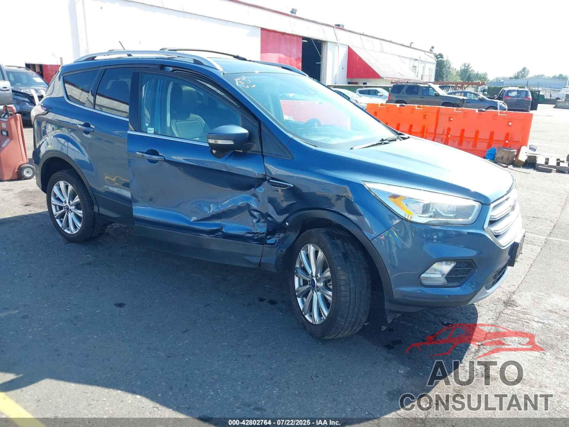 FORD ESCAPE 2018 - 1FMCU9J91JUB45069