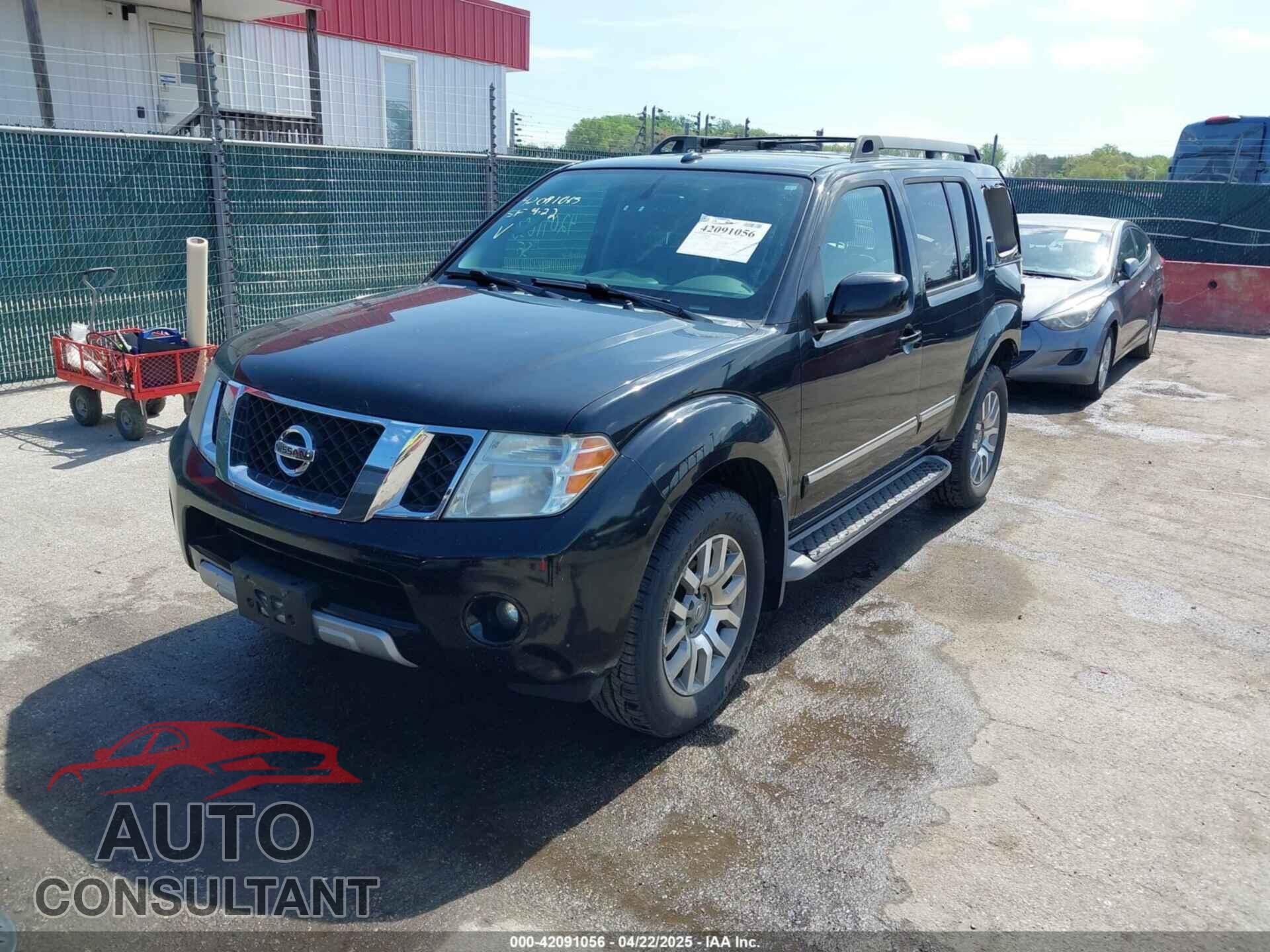 NISSAN PATHFINDER 2011 - 5N1AR1NB7BC618794