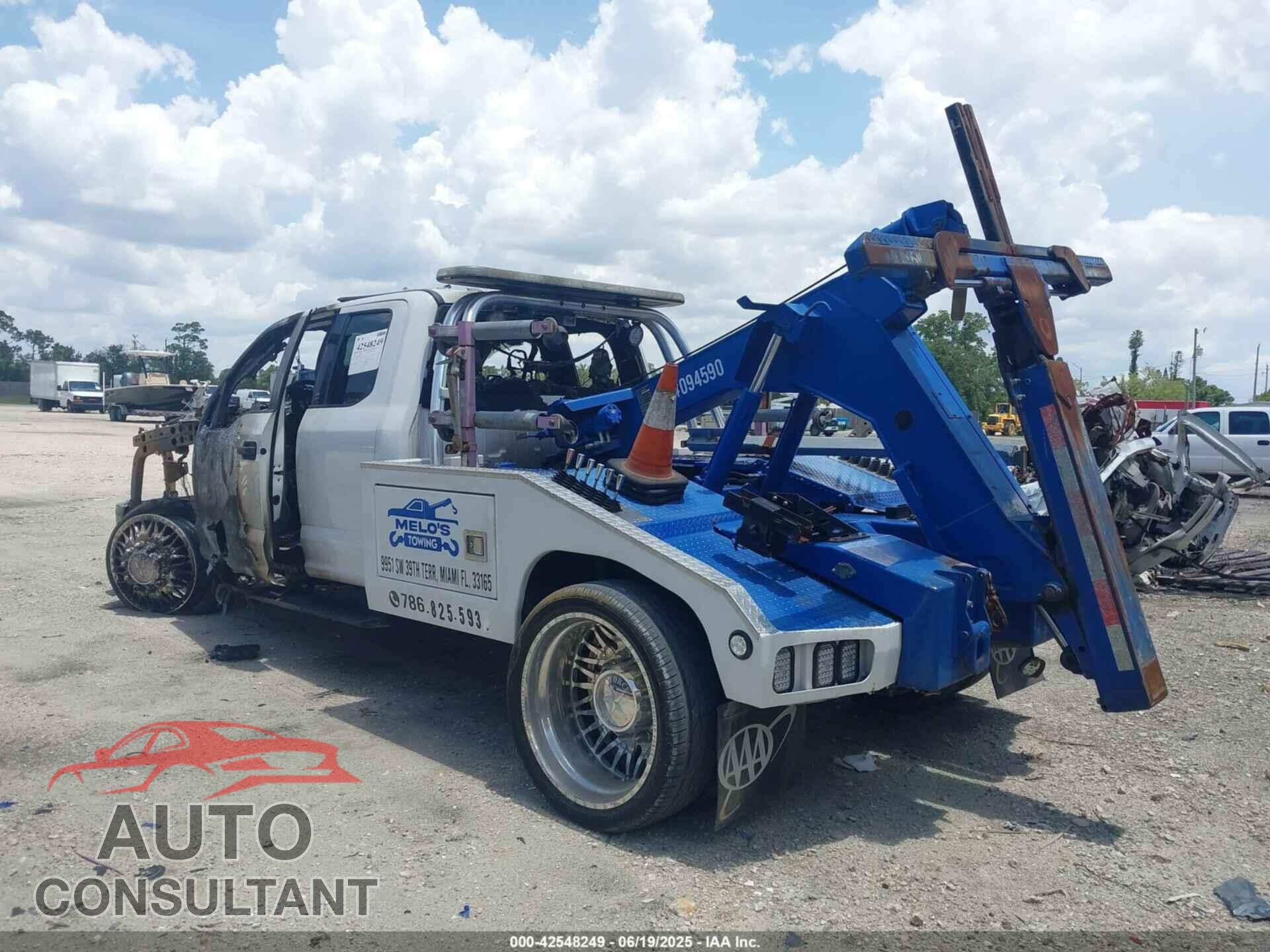 FORD F-450 CHASSIS 2017 - 1FD0X4GT9HEC04633