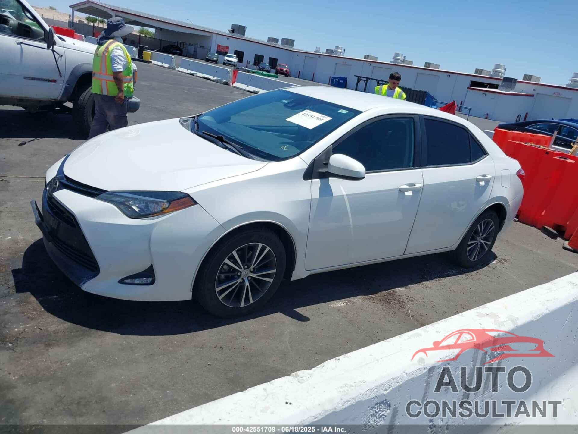 TOYOTA COROLLA 2017 - 5YFBURHE7HP616233