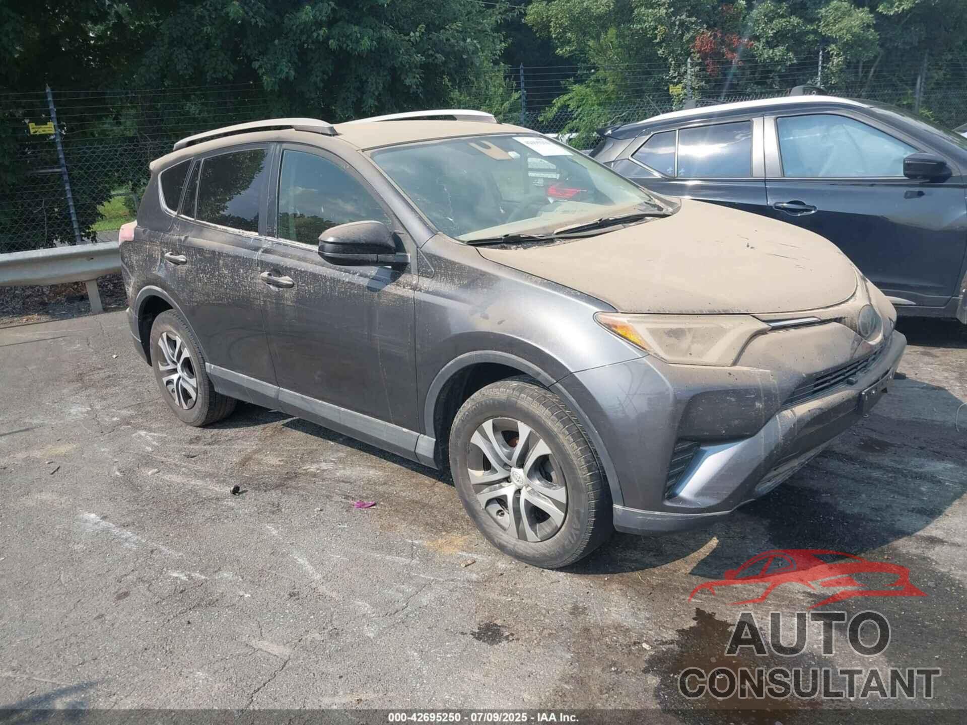 TOYOTA RAV4 2017 - JTMZFREV0HJ708236