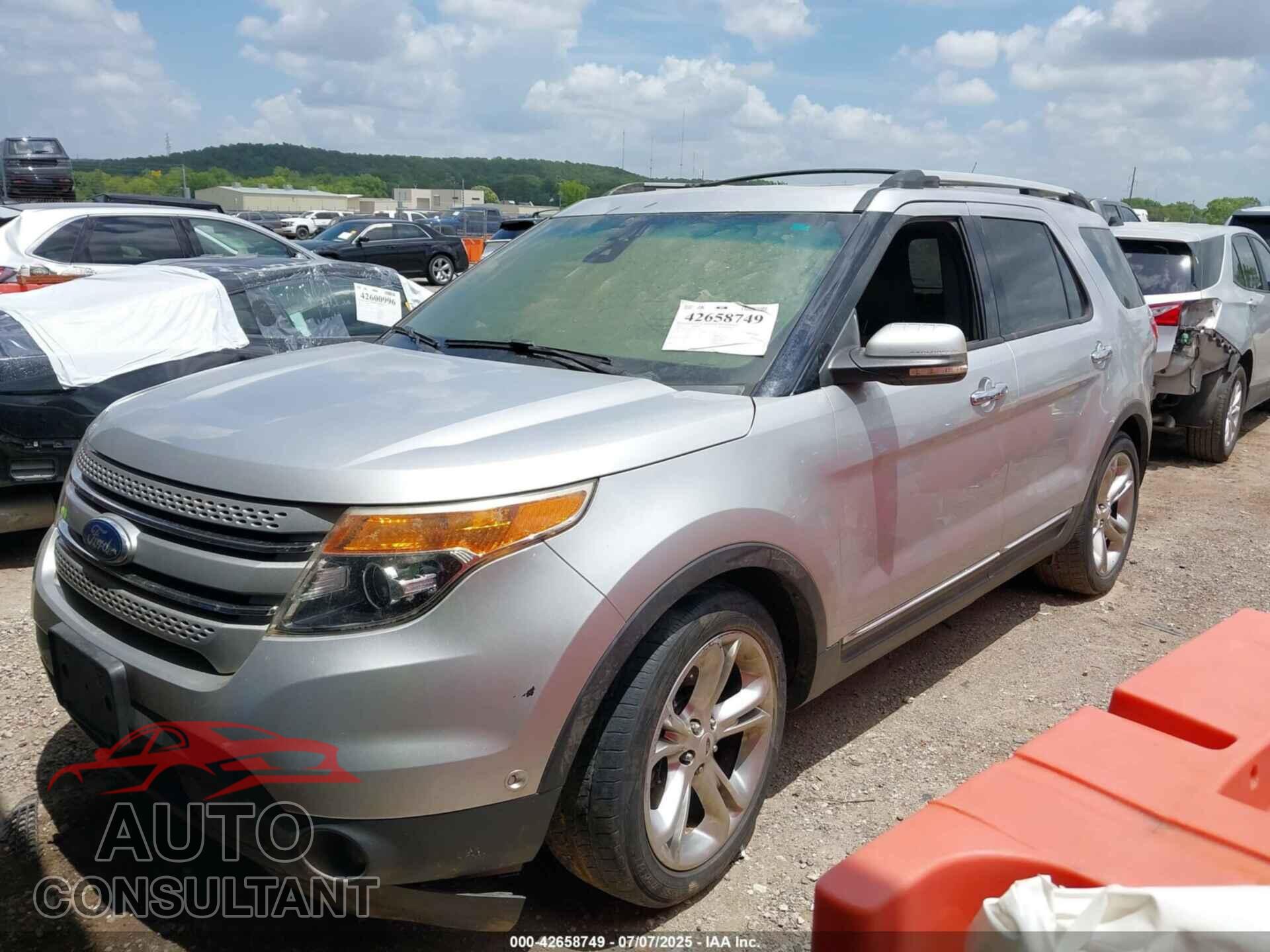 FORD EXPLORER 2015 - 1FM5K7F93FGC24552