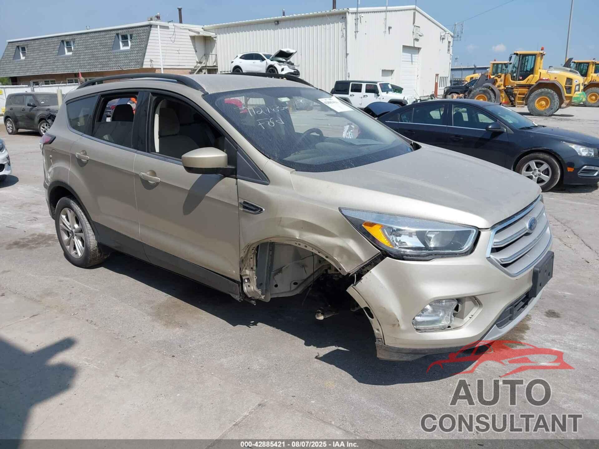 FORD ESCAPE 2018 - 1FMCU0GD8JUC77494