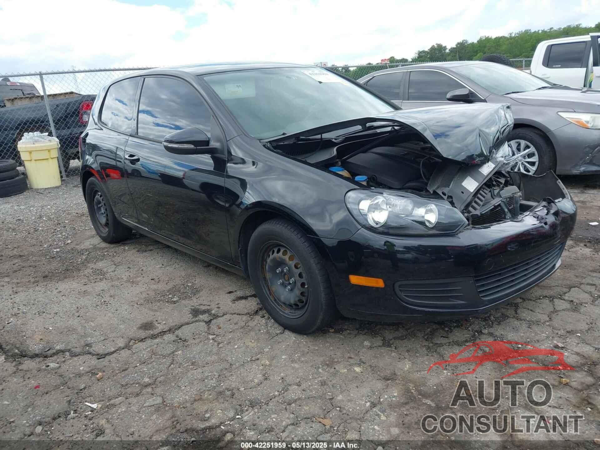 VOLKSWAGEN GOLF 2012 - WVWBB7AJ7CW229618