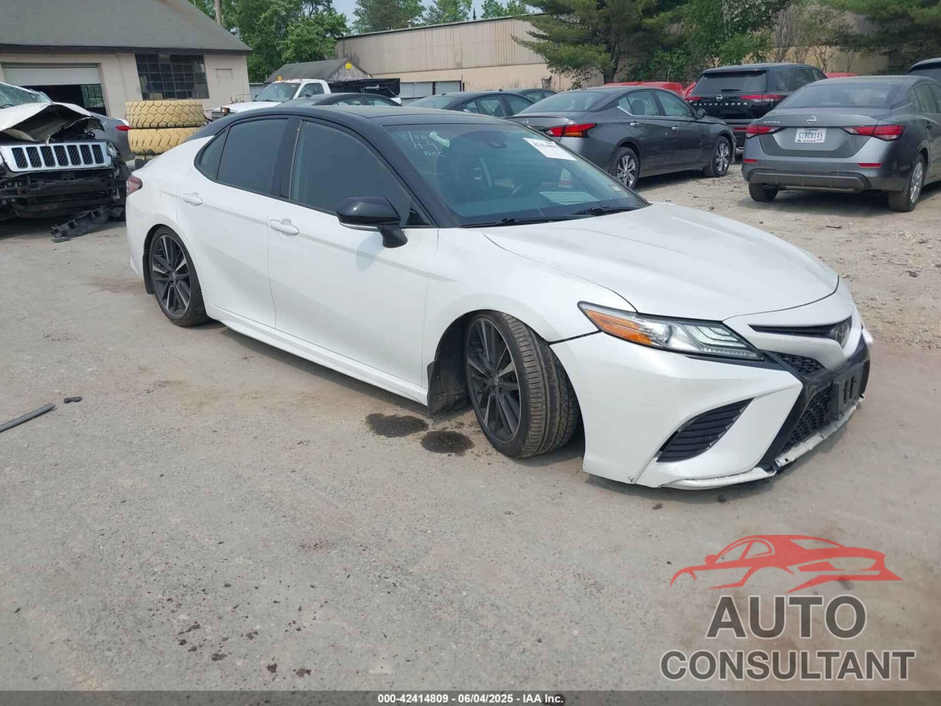 TOYOTA CAMRY 2019 - 4T1B61HK2KU236885