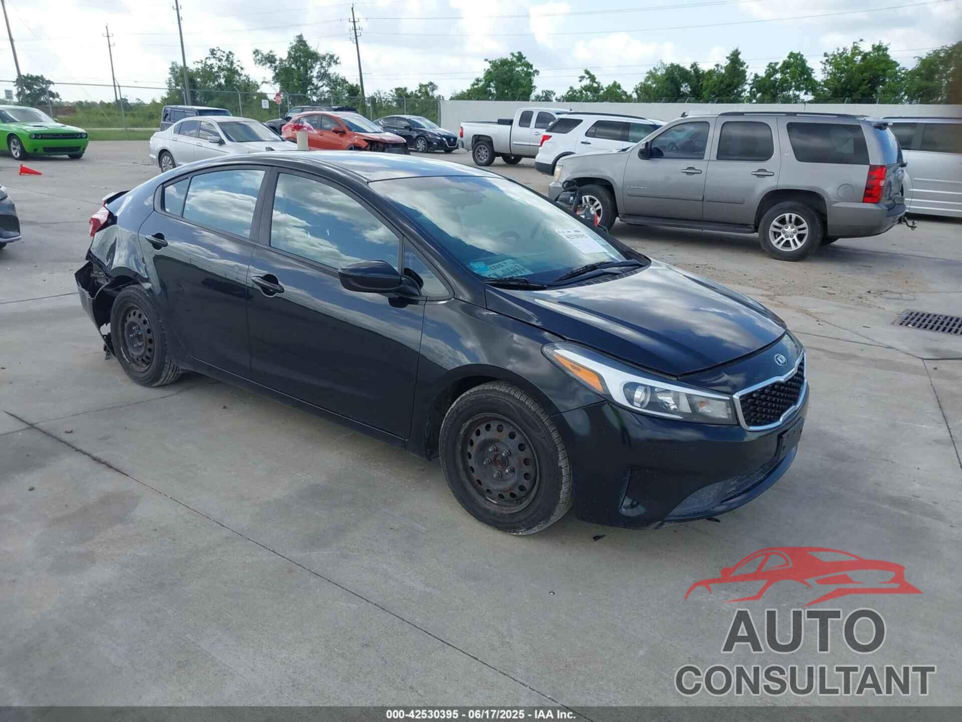 KIA FORTE 2018 - 3KPFK4A74JE270462