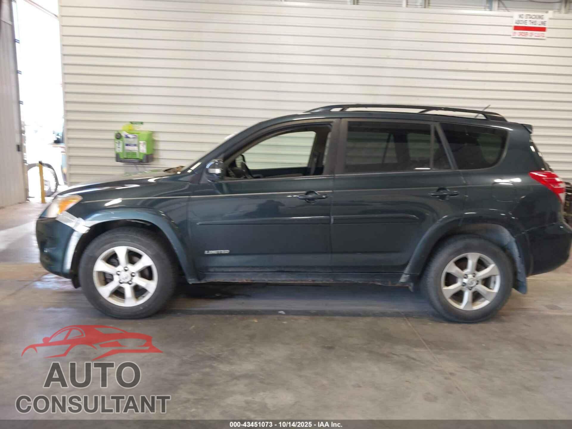 TOYOTA RAV4 2009 - JTMBK31V69D003473