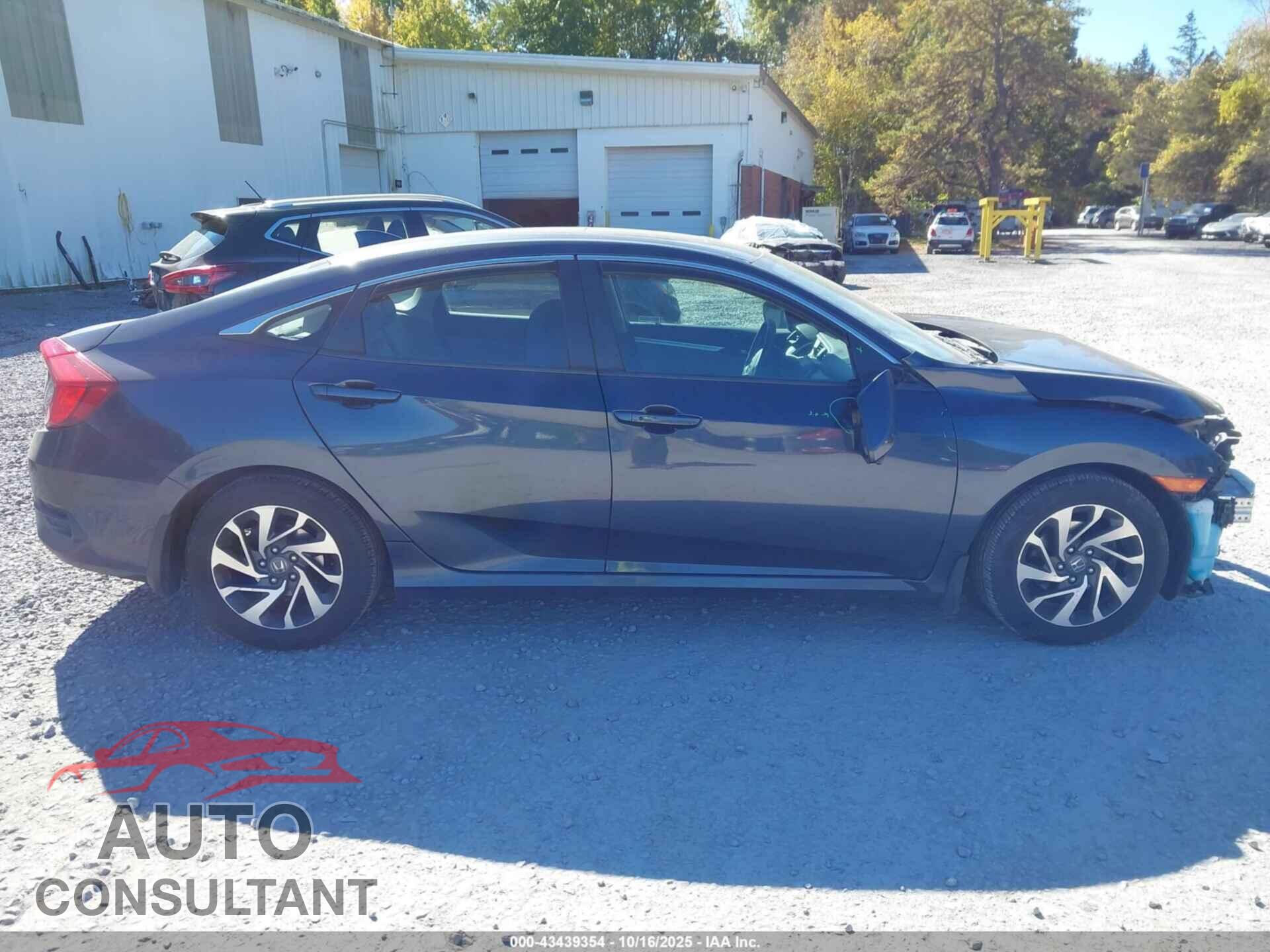 HONDA CIVIC 2017 - 19XFC2F78HE231863