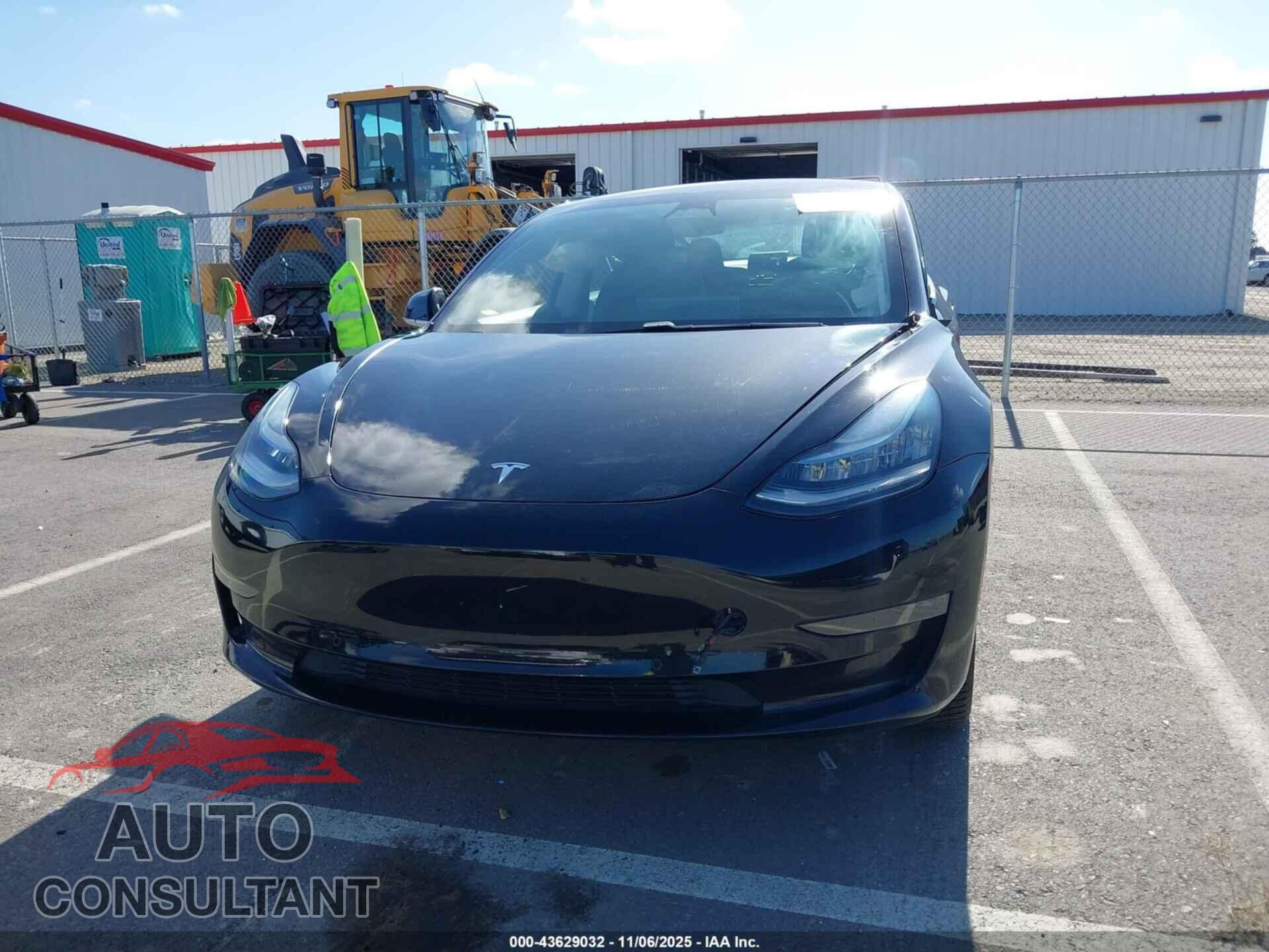 TESLA MODEL 3 2018 - 5YJ3E1EA8JF169904