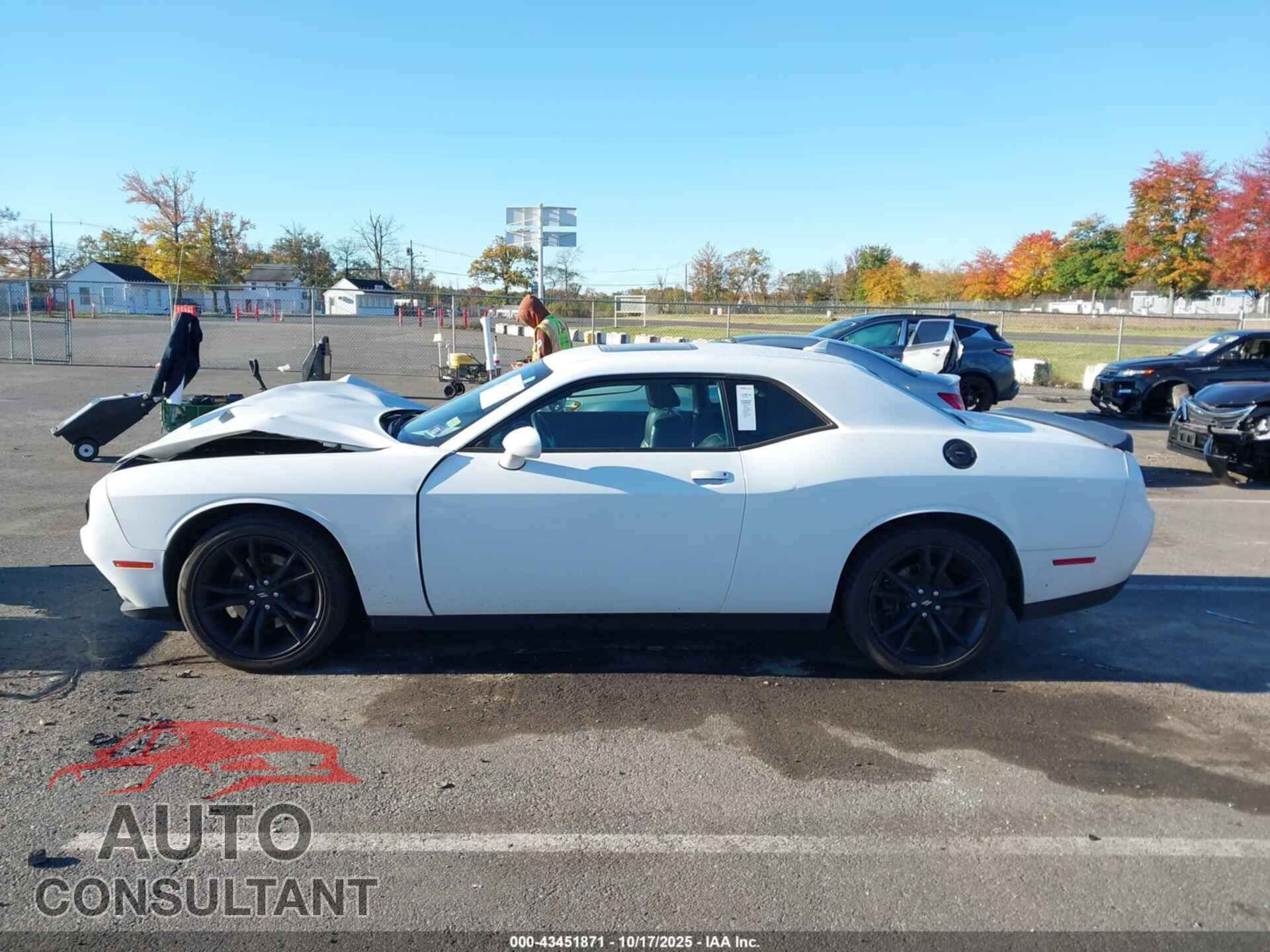 DODGE CHALLENGER 2018 - 2C3CDZAG4JH334373