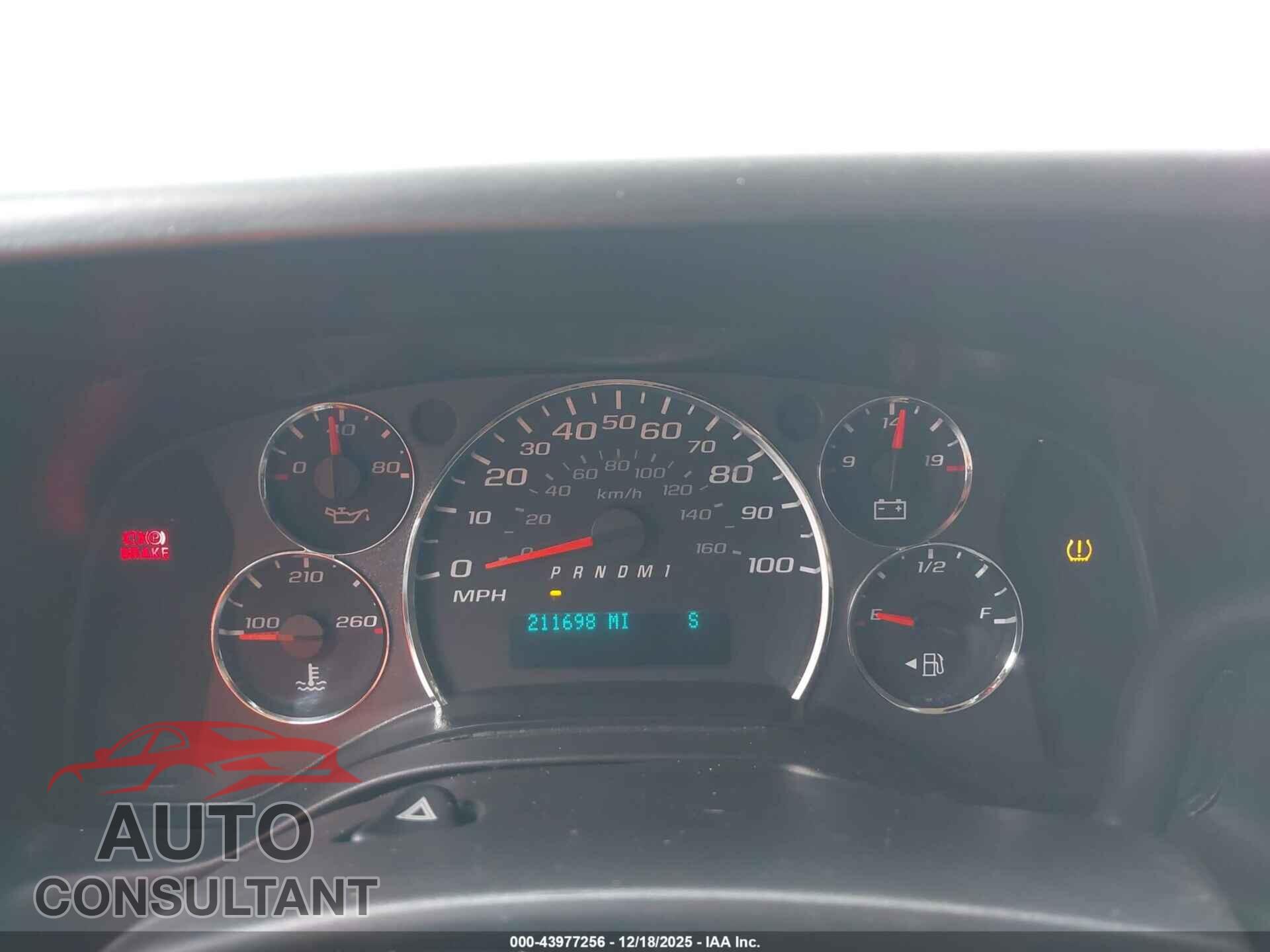 CHEVROLET EXPRESS 2500 2012 - 1GCWGFFA5C1102711