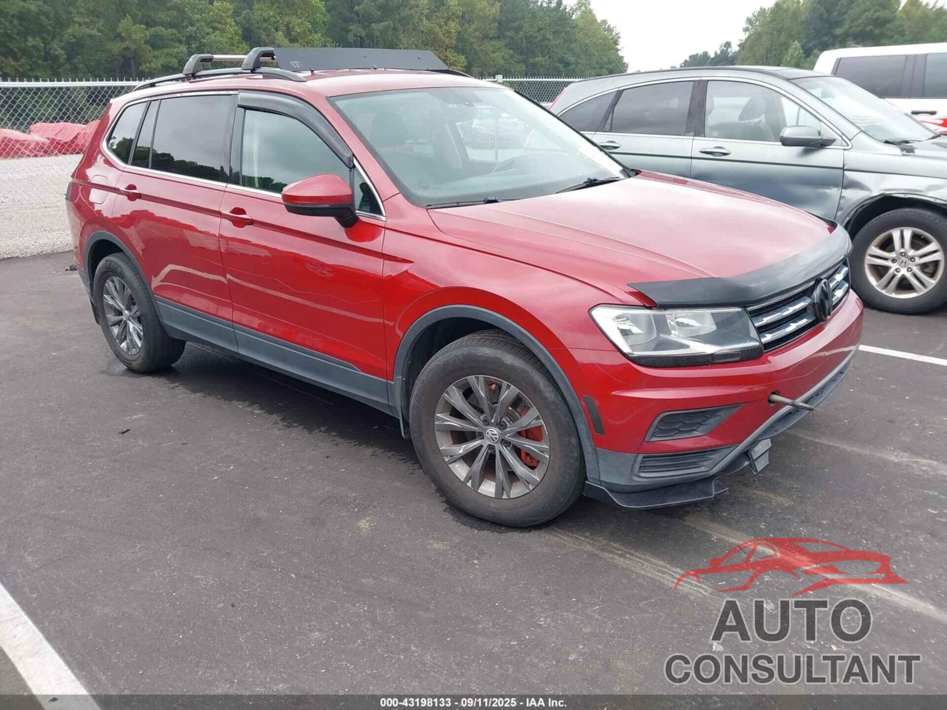 VOLKSWAGEN TIGUAN 2019 - 3VV2B7AX0KM080294