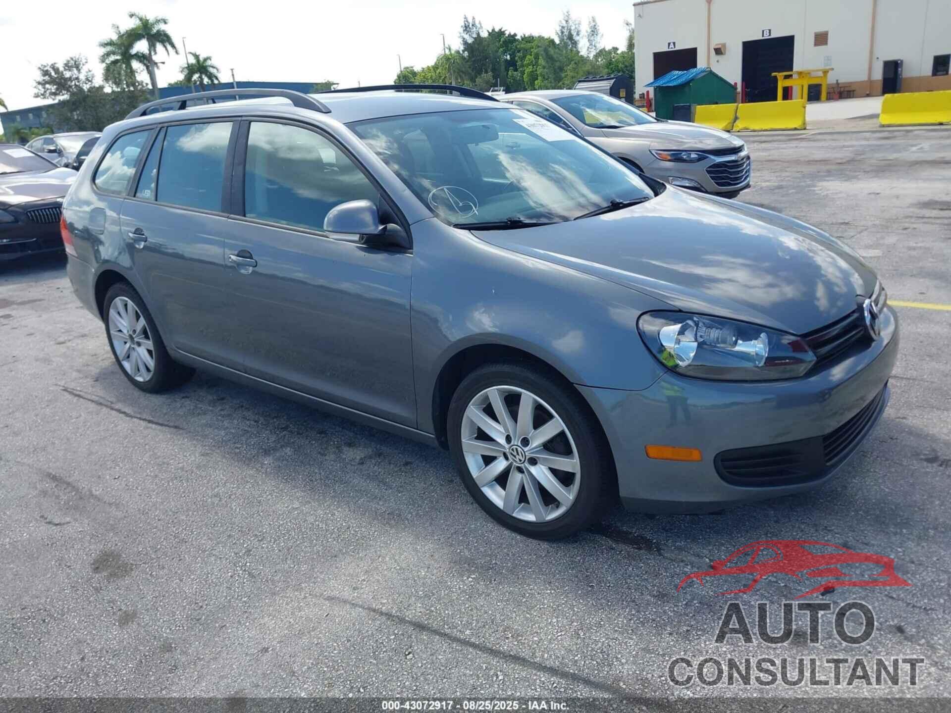 VOLKSWAGEN JETTA SPORTWAGEN 2013 - 3VWPP7AJ0DM647024