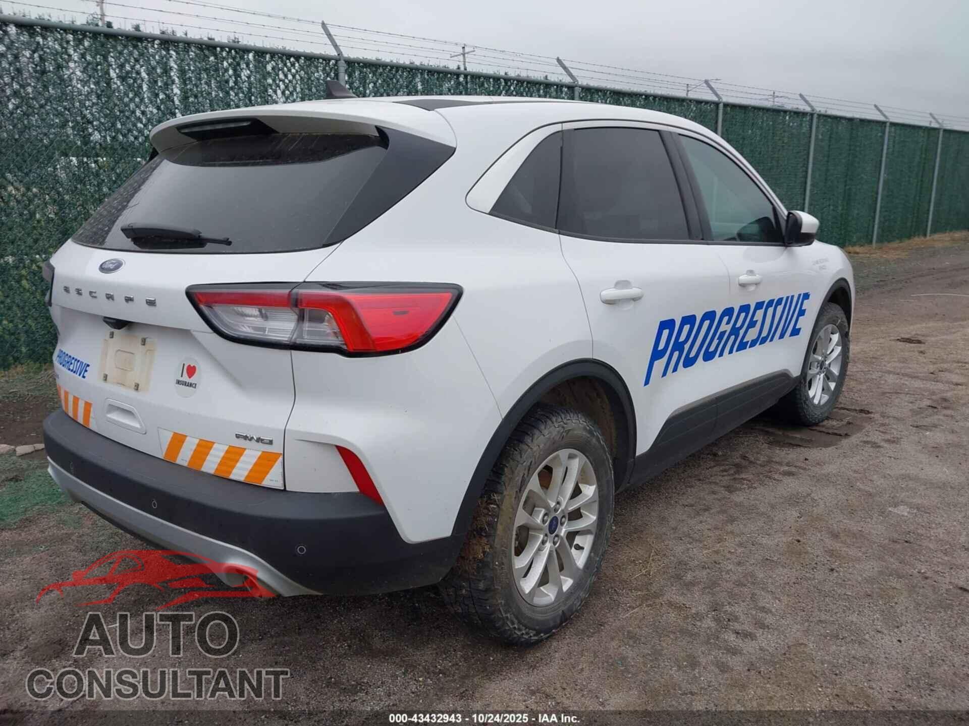 FORD ESCAPE 2021 - 1FMCU9G64MUB21530