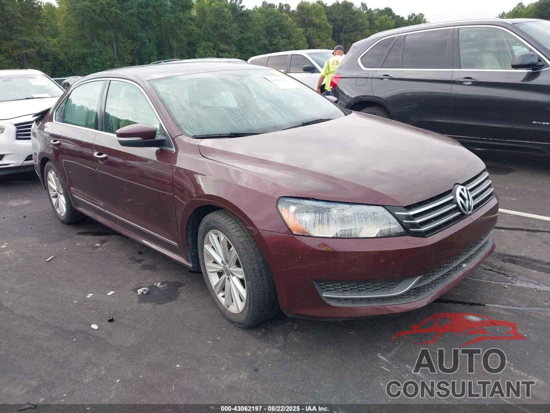 VOLKSWAGEN PASSAT 2013 - 1VWCP7A31DC036209