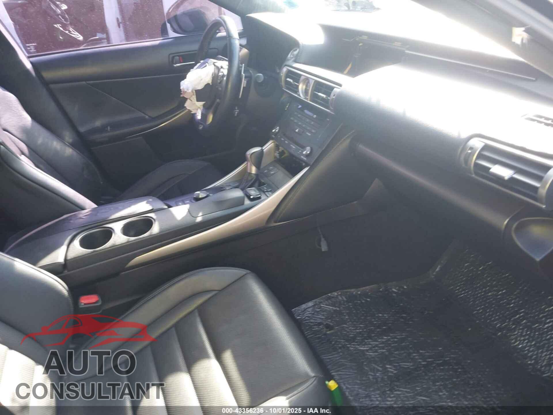LEXUS IS 250 2015 - JTHCF1D25F5017092