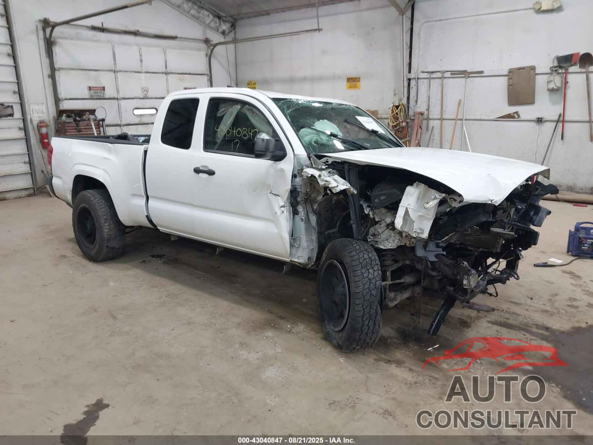 TOYOTA TACOMA 2017 - 5TFSX5EN0HX055136