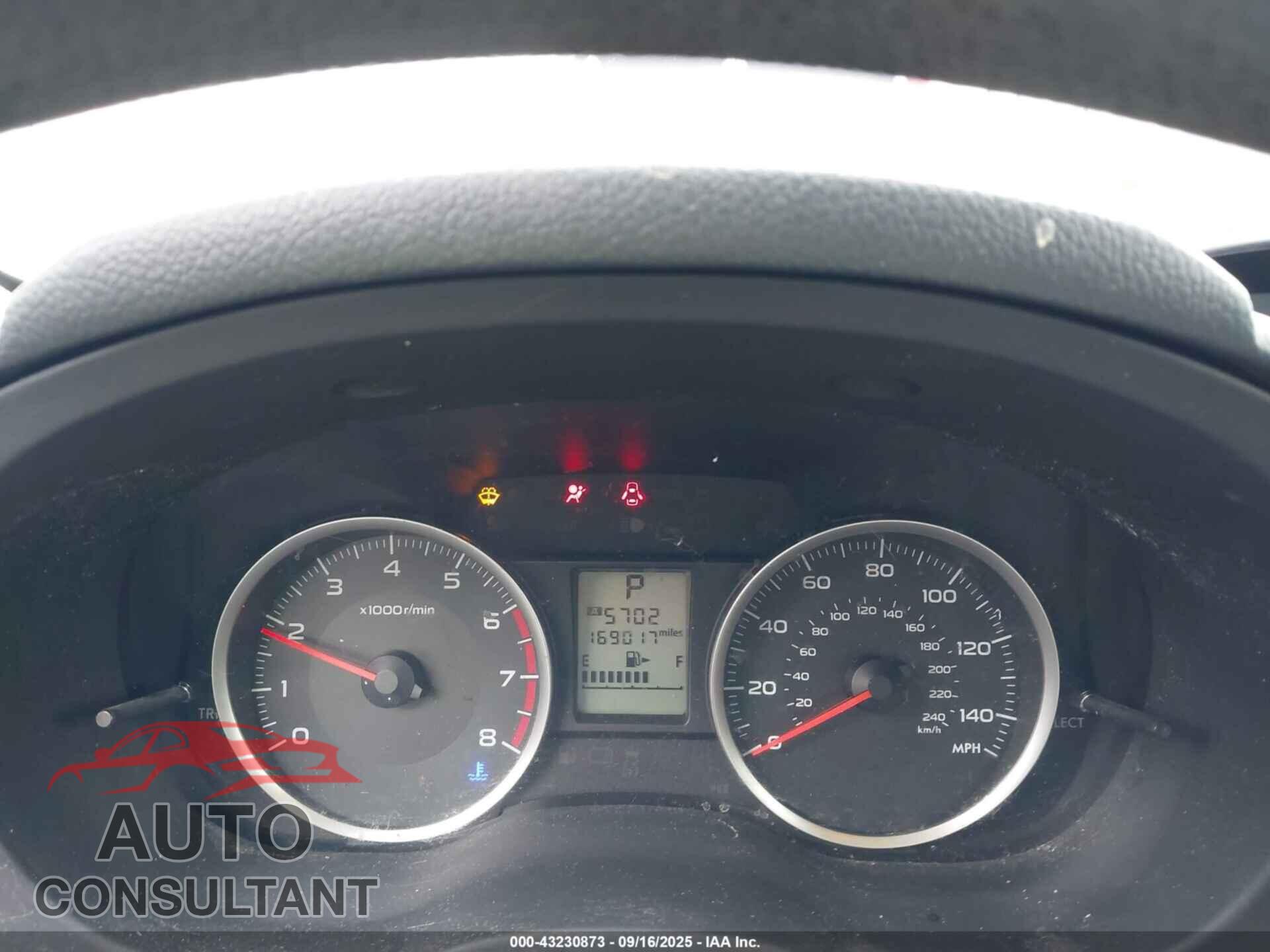 SUBARU FORESTER 2015 - JF2SJADC2FH401187